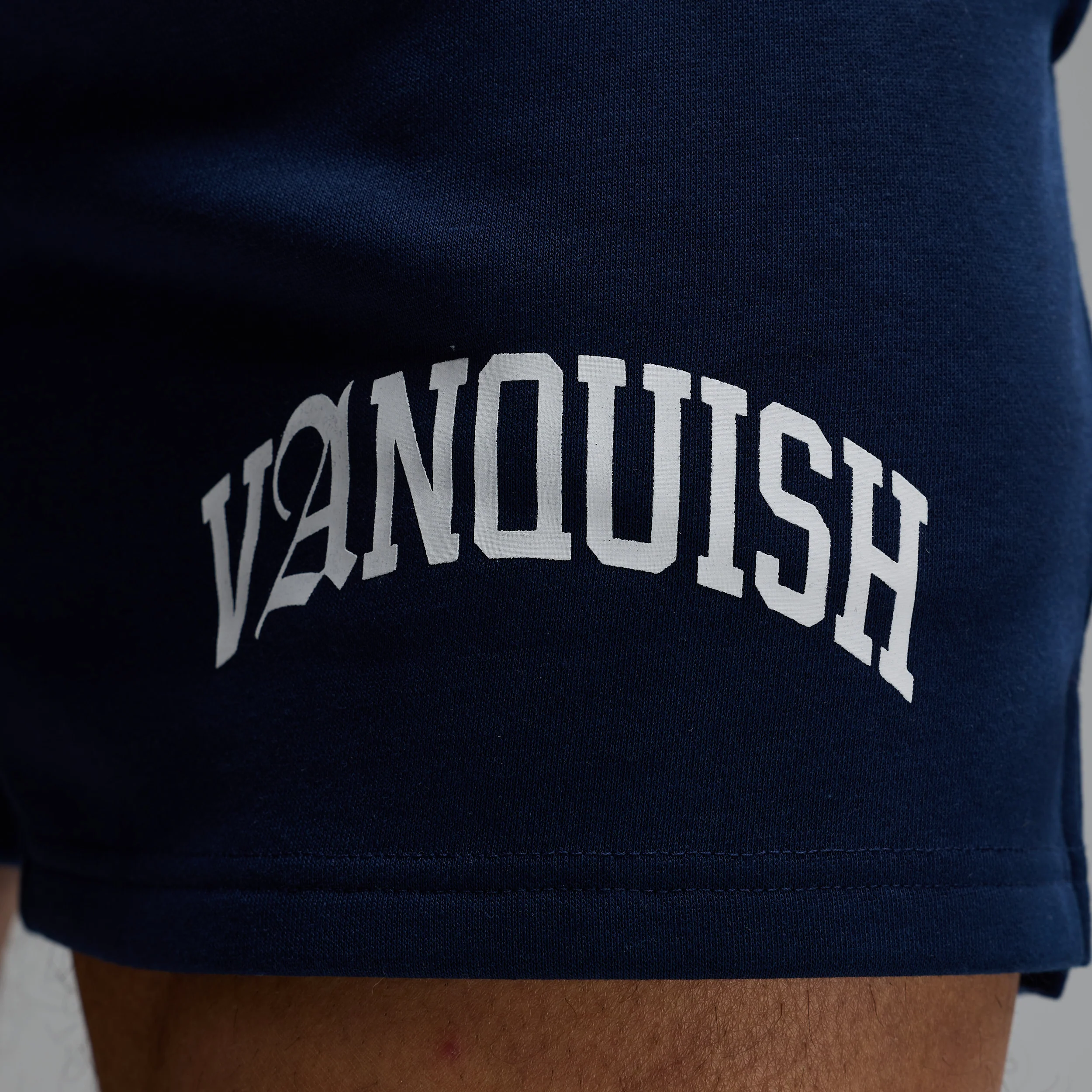 ACADEMY ARCH NAVY REGULAR FIT SHORT - Image 3