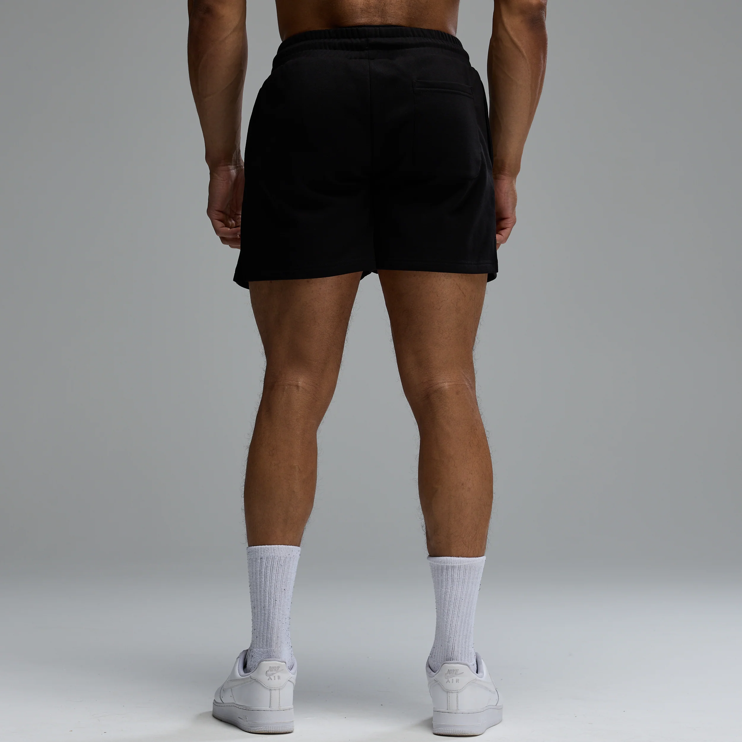 ACADEMY OUTLINE BLACK REGULAR FIT SHORT - Image 2