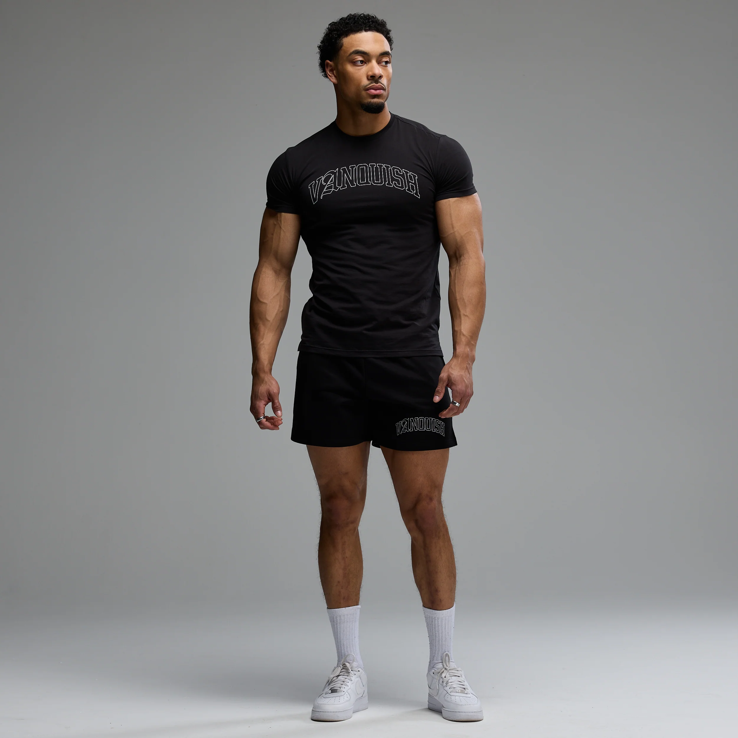 ACADEMY OUTLINE BLACK REGULAR FIT SHORT - Image 4