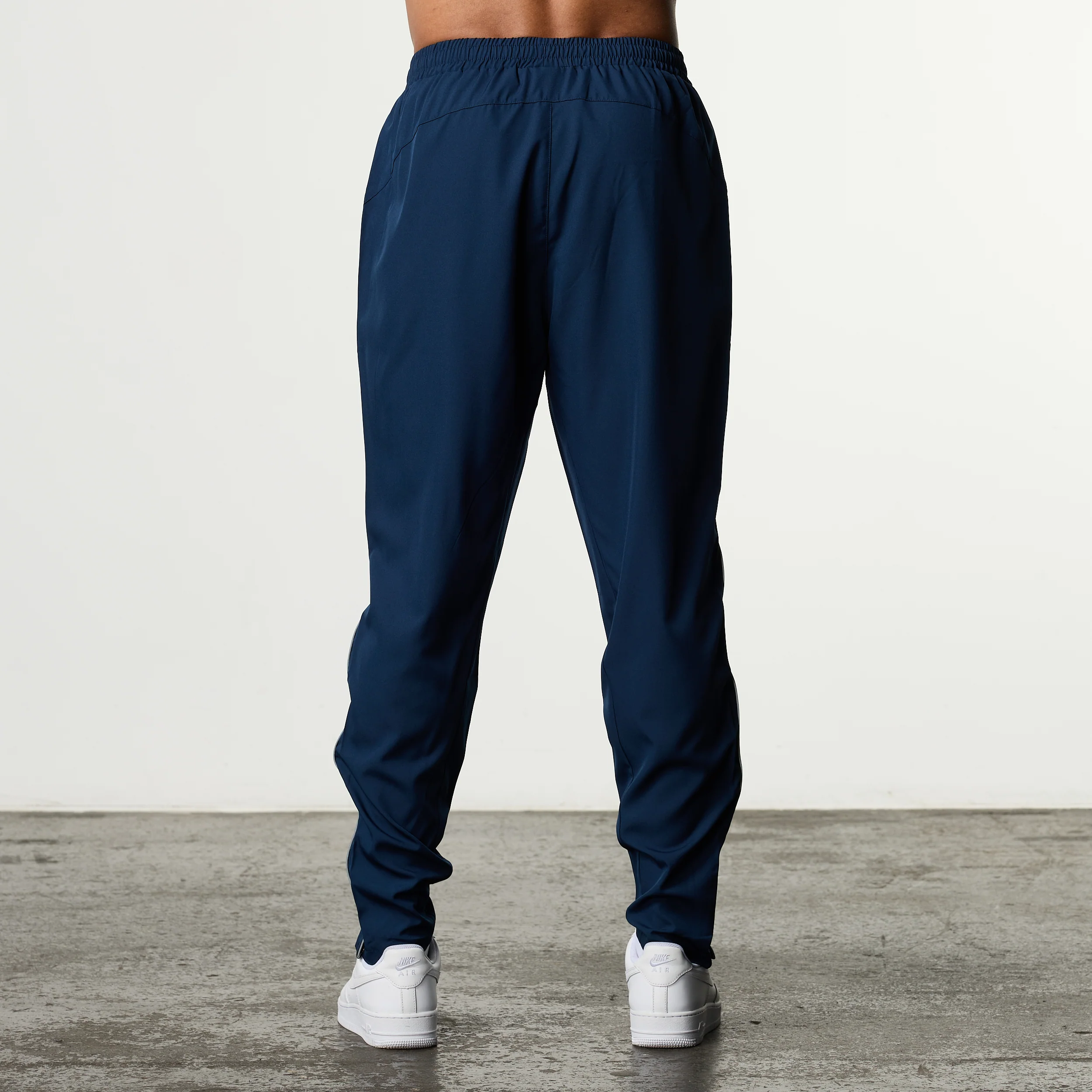 ACADEMY NAVY PERFORMANCE WOVEN SWEATPANTS - Image 2