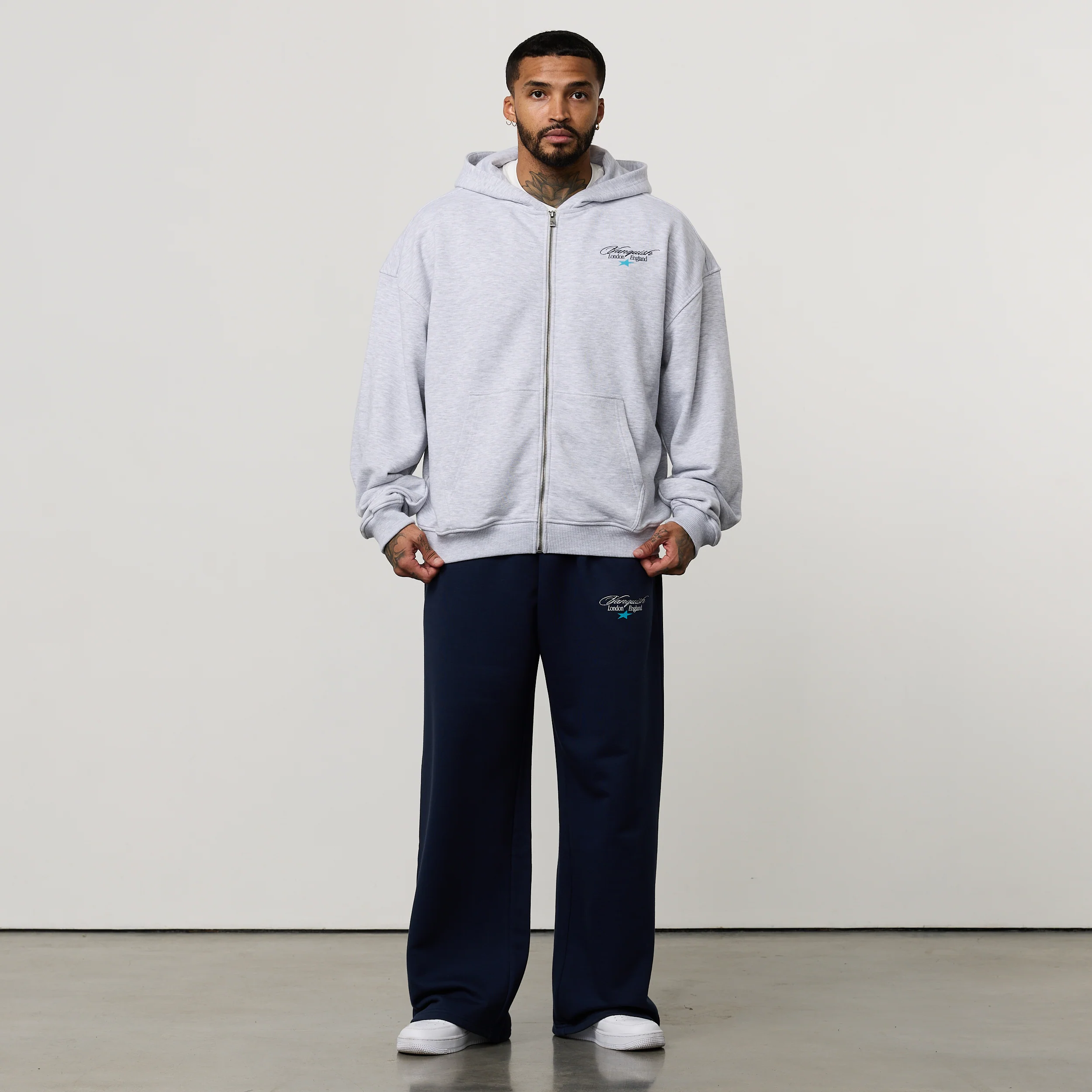 ACONITE BLUE OVERSIZED STRAIGHT LEG SWEATPANTS - Image 4