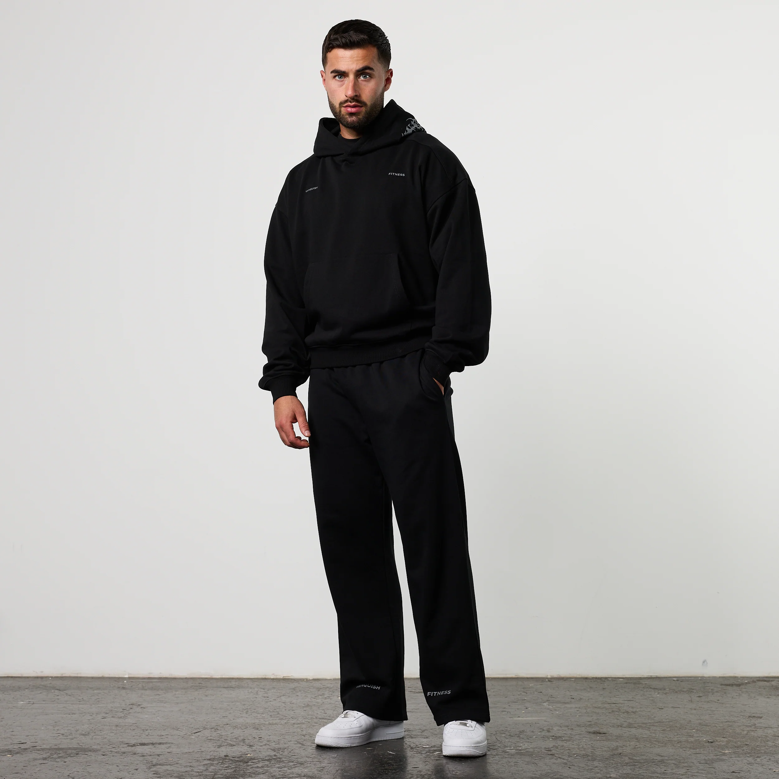 BLACK FORGE BLACK STRAIGHT LEG SWEATPANTS - Image 4