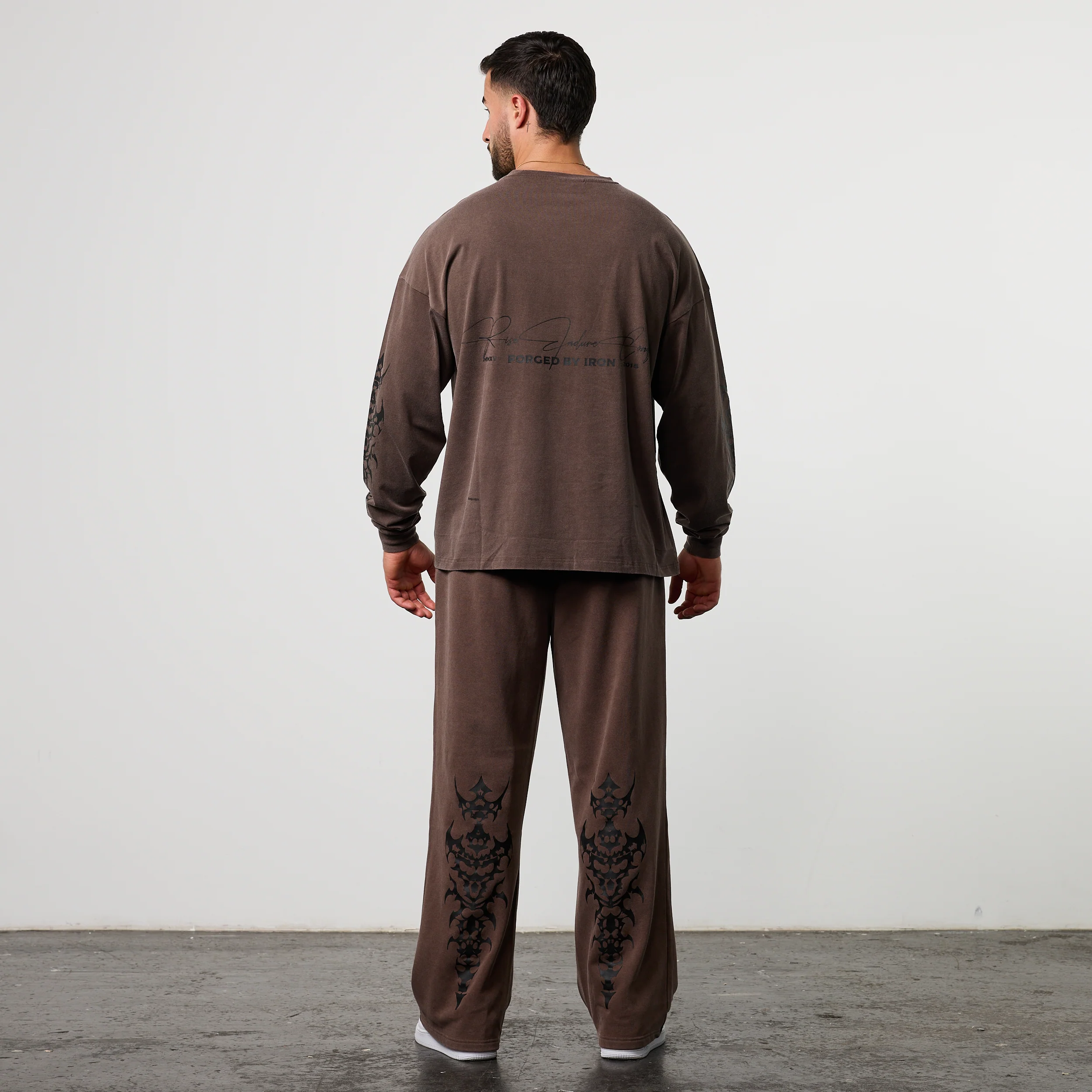 BLACK FORGE WASHED BROWN STRAIGHT LEG SWEATPANTS - Image 5