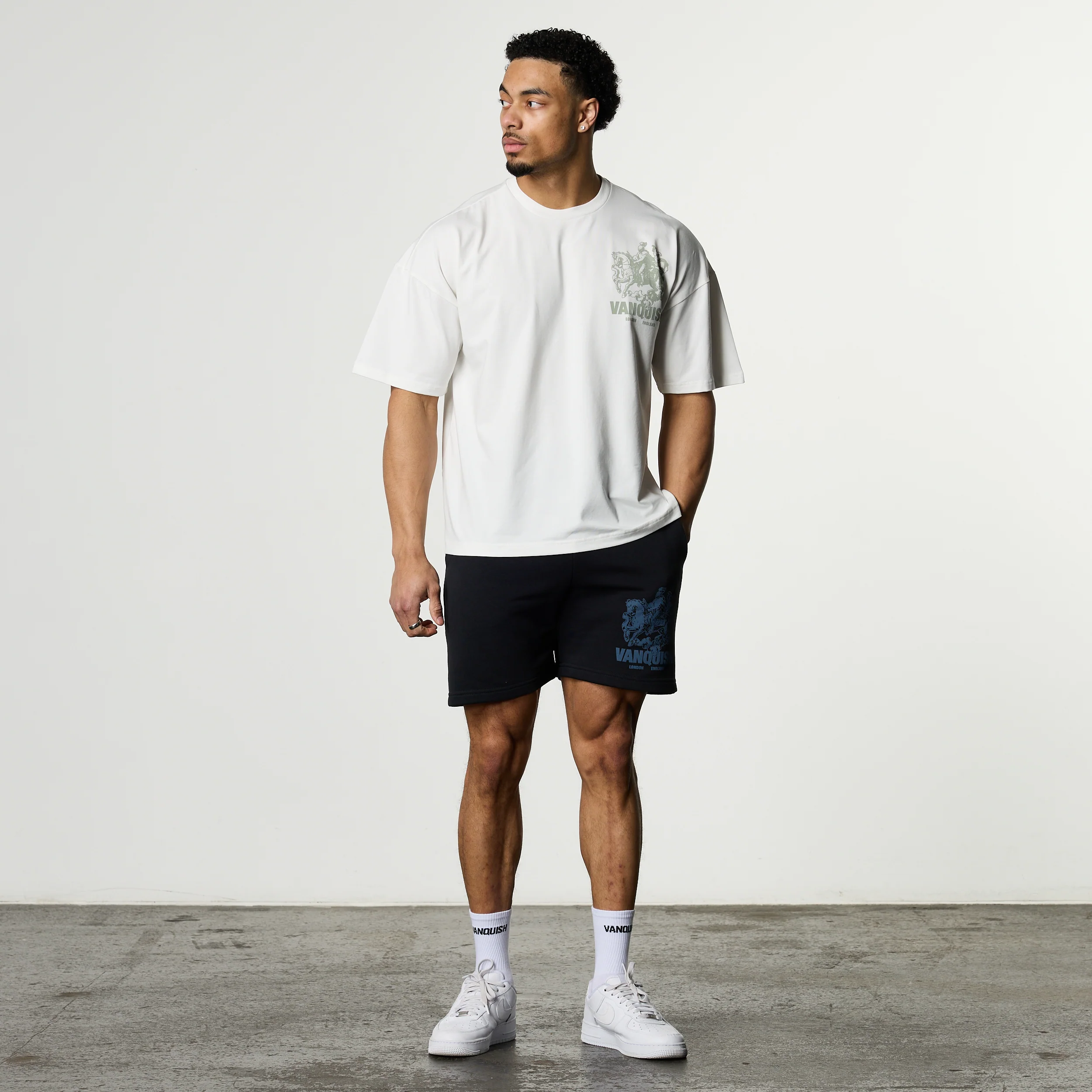CAMELOT WHITE OVERSIZED T SHIRT - Image 5