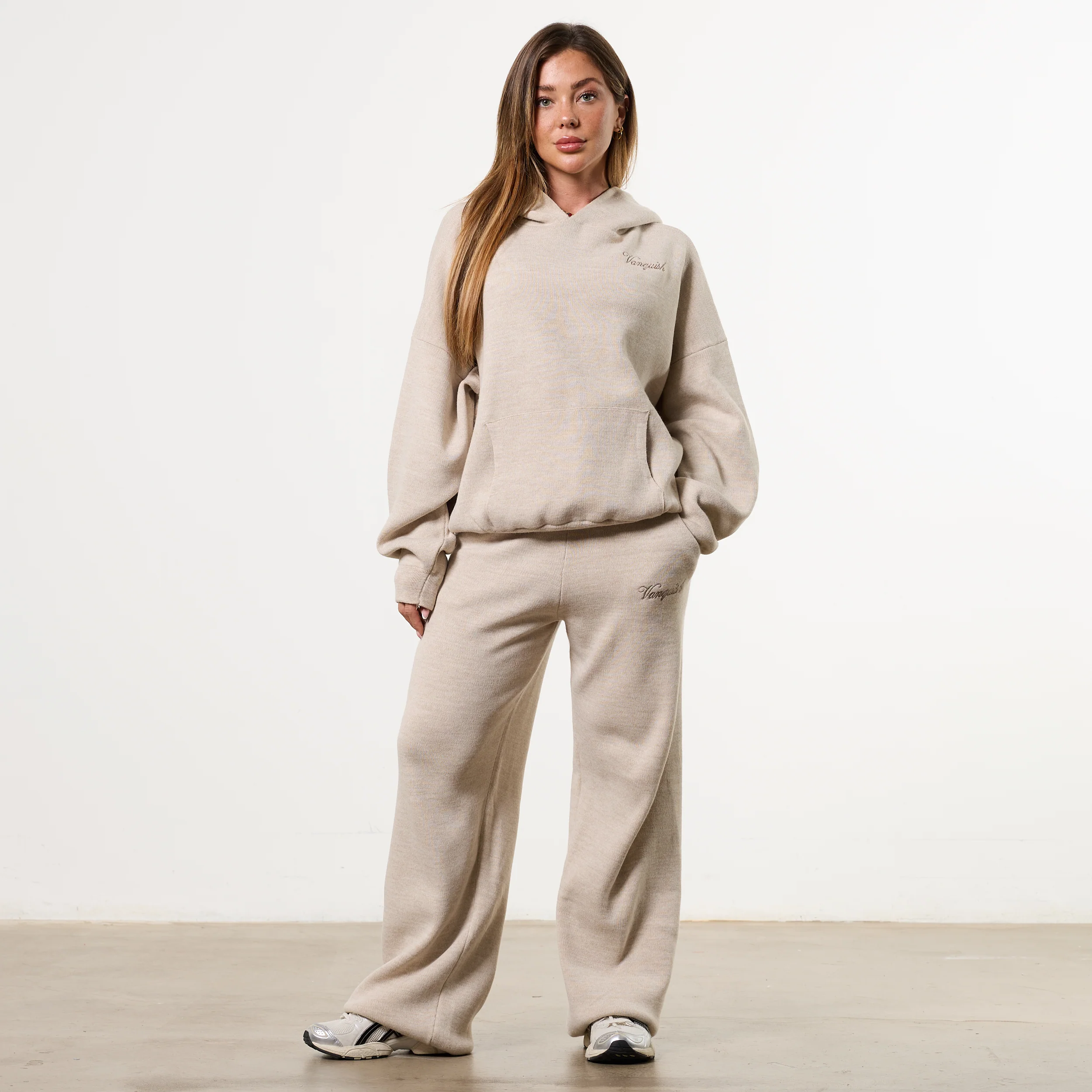 WOMENS EMBROIDERED KNIT OAT STRAIGHT LEG SWEATPANTS - Image 4