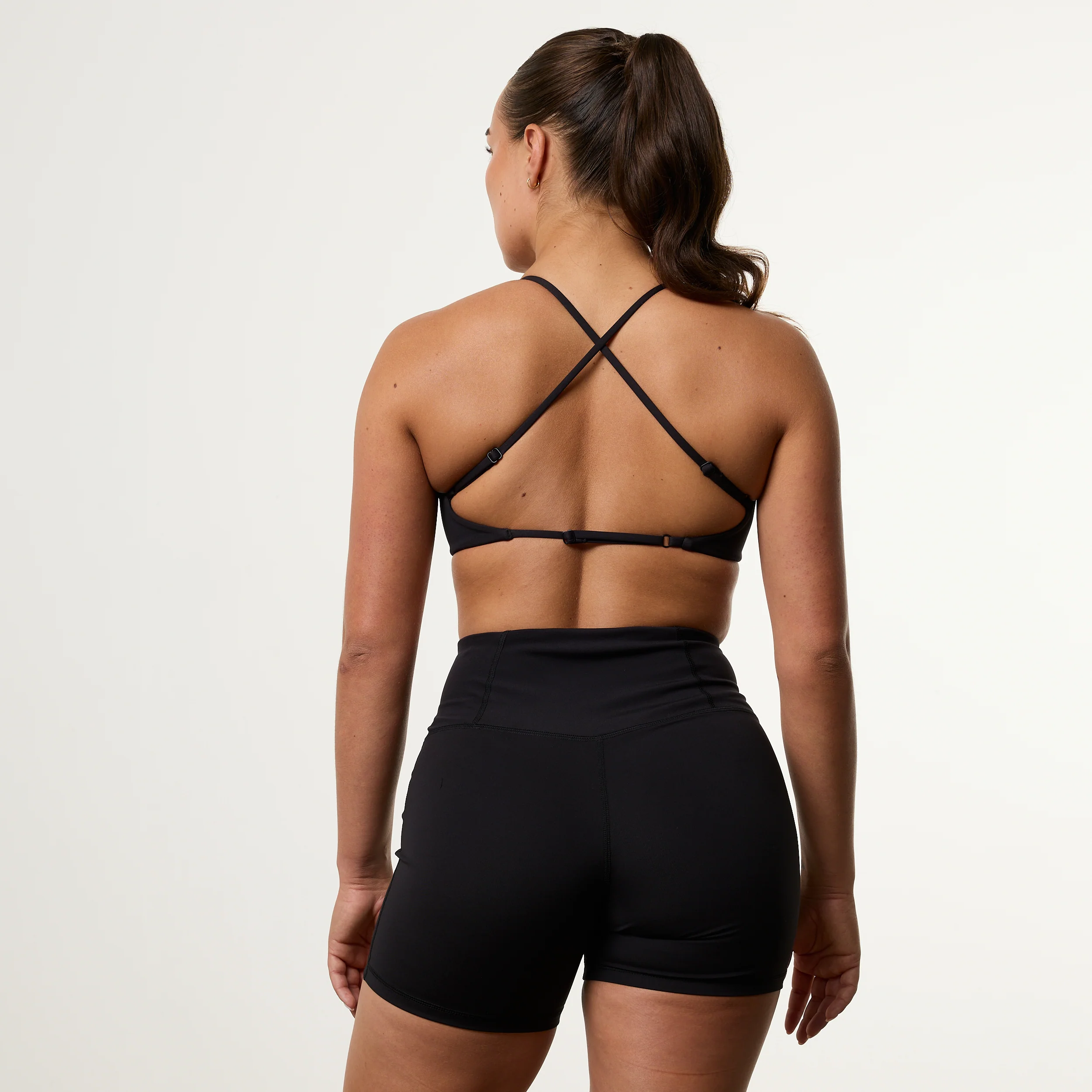 Enhance V2 Black Cross Back Bra - Image 4