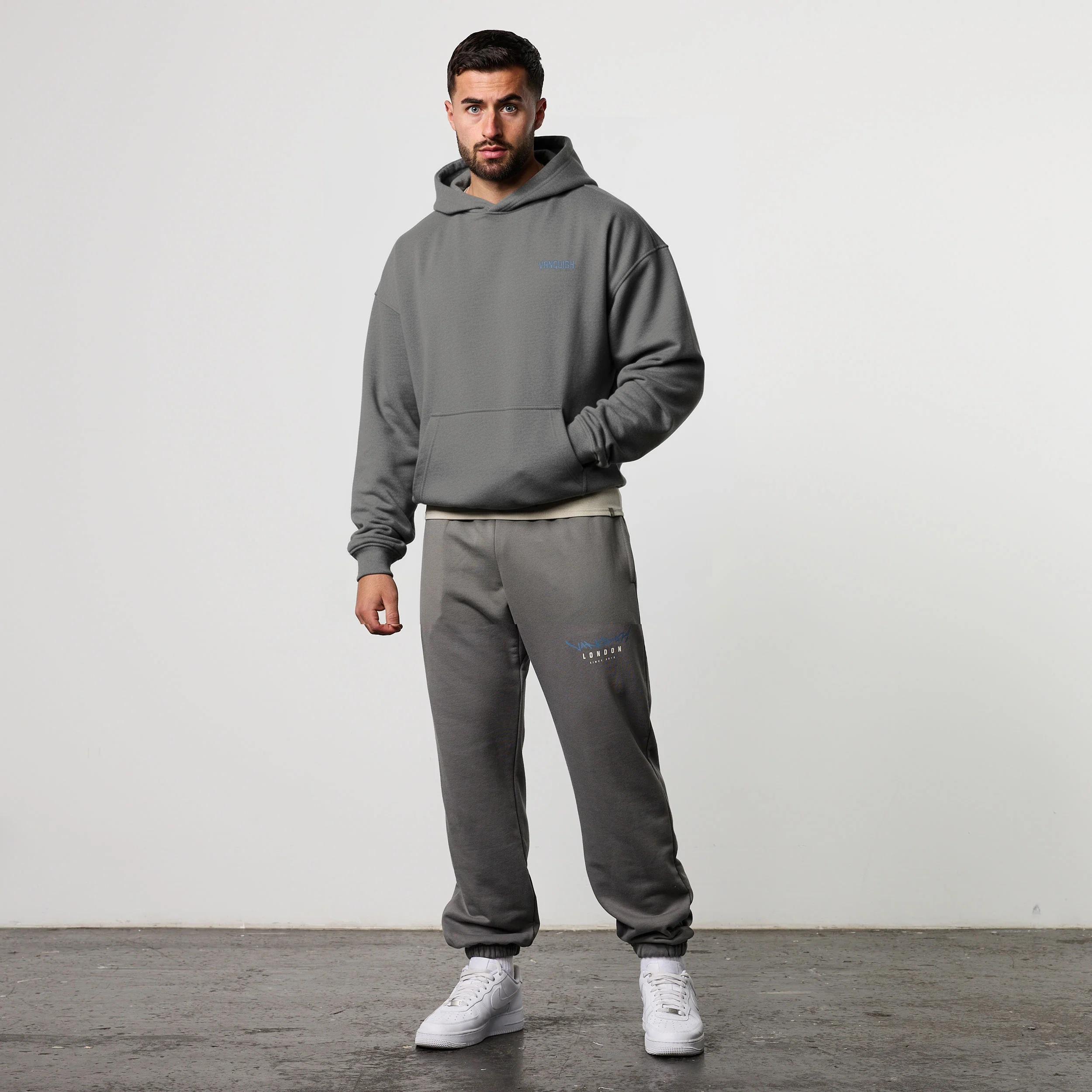 GRAFFITI GREY OVERSIZED HOODIE - Image 5