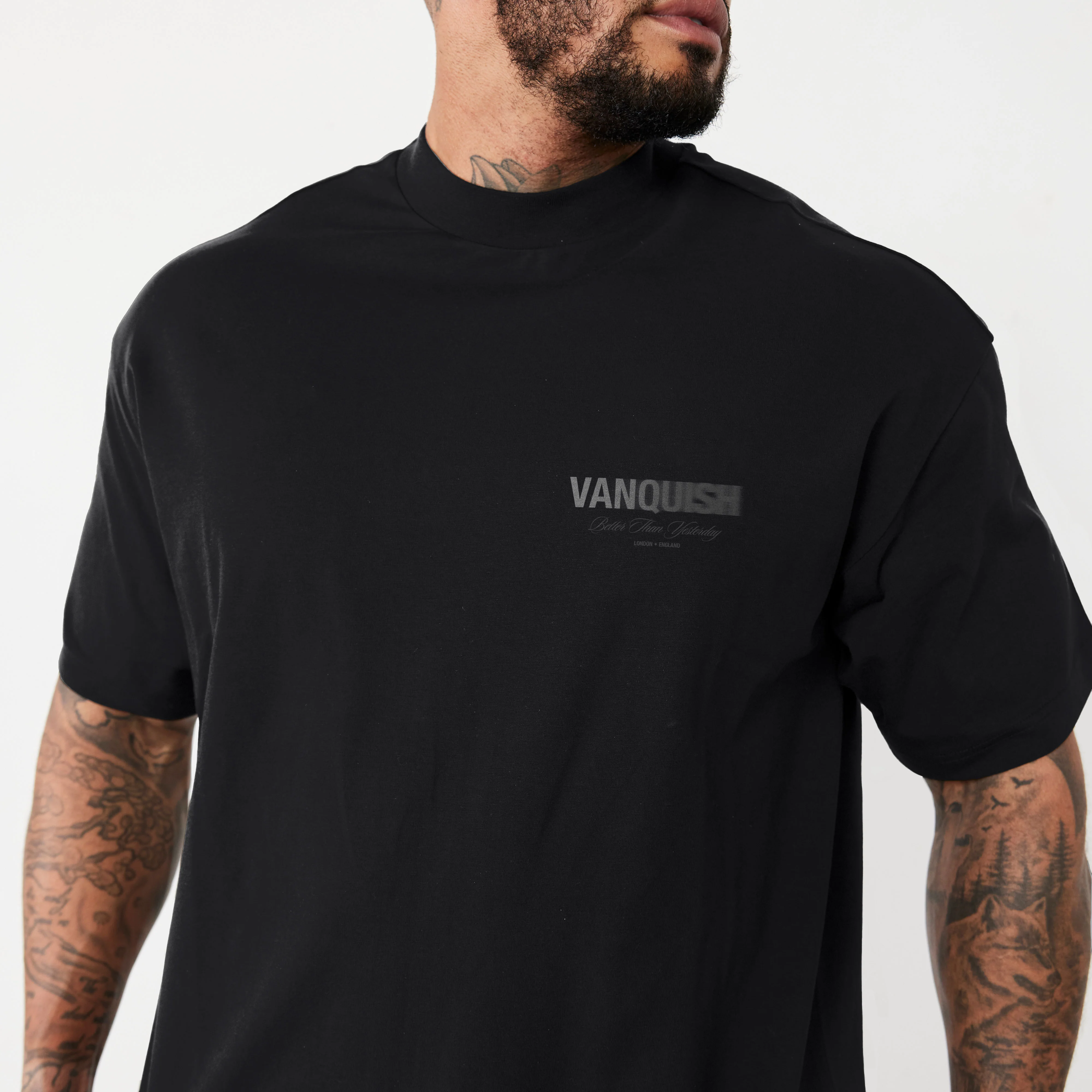 REVOLVE MOMENTUM BLACK BOXY T SHIRT - Image 4