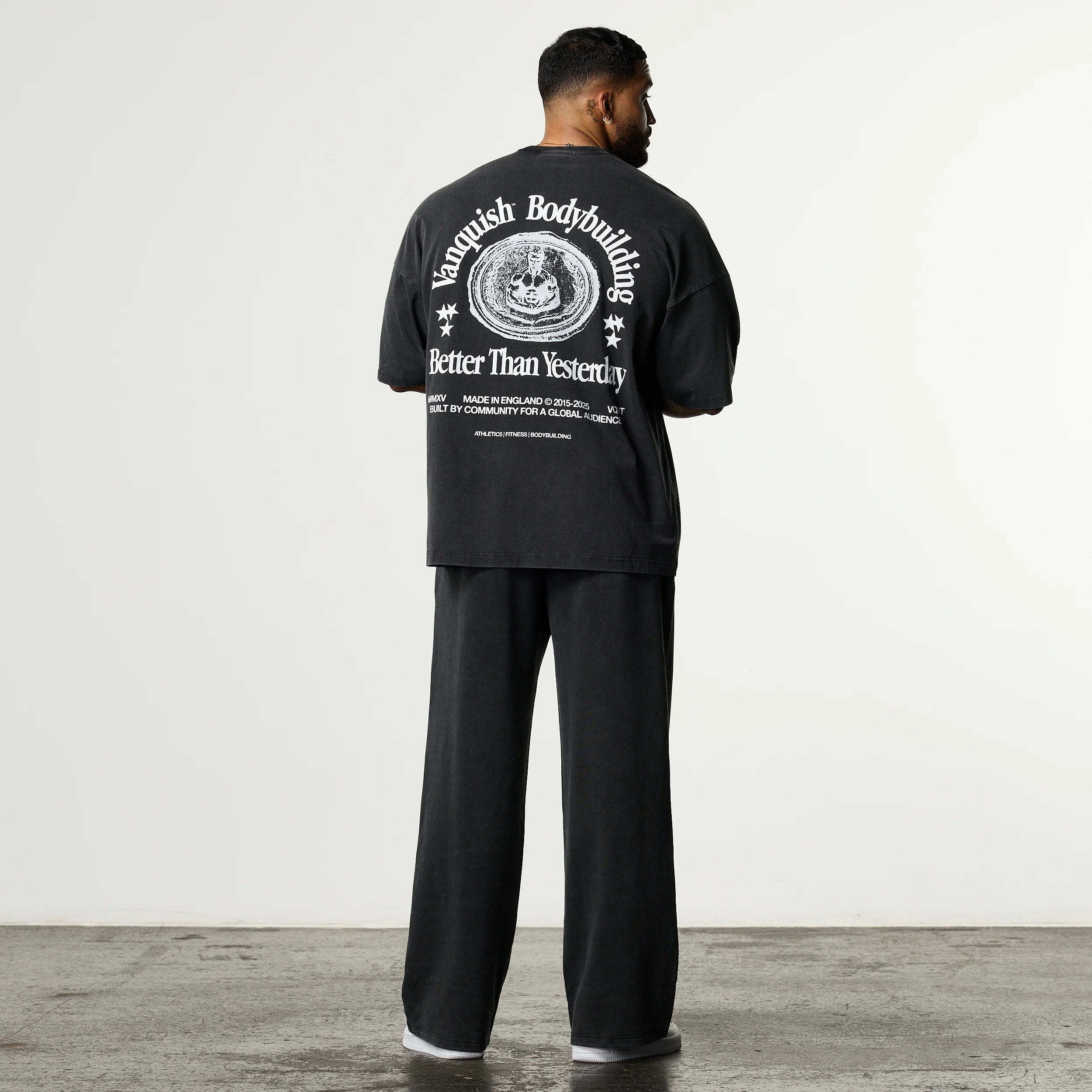 HERITAGE AND STRENGTH BLACK STRAIGHT LEG SWEATPANTS - Image 5