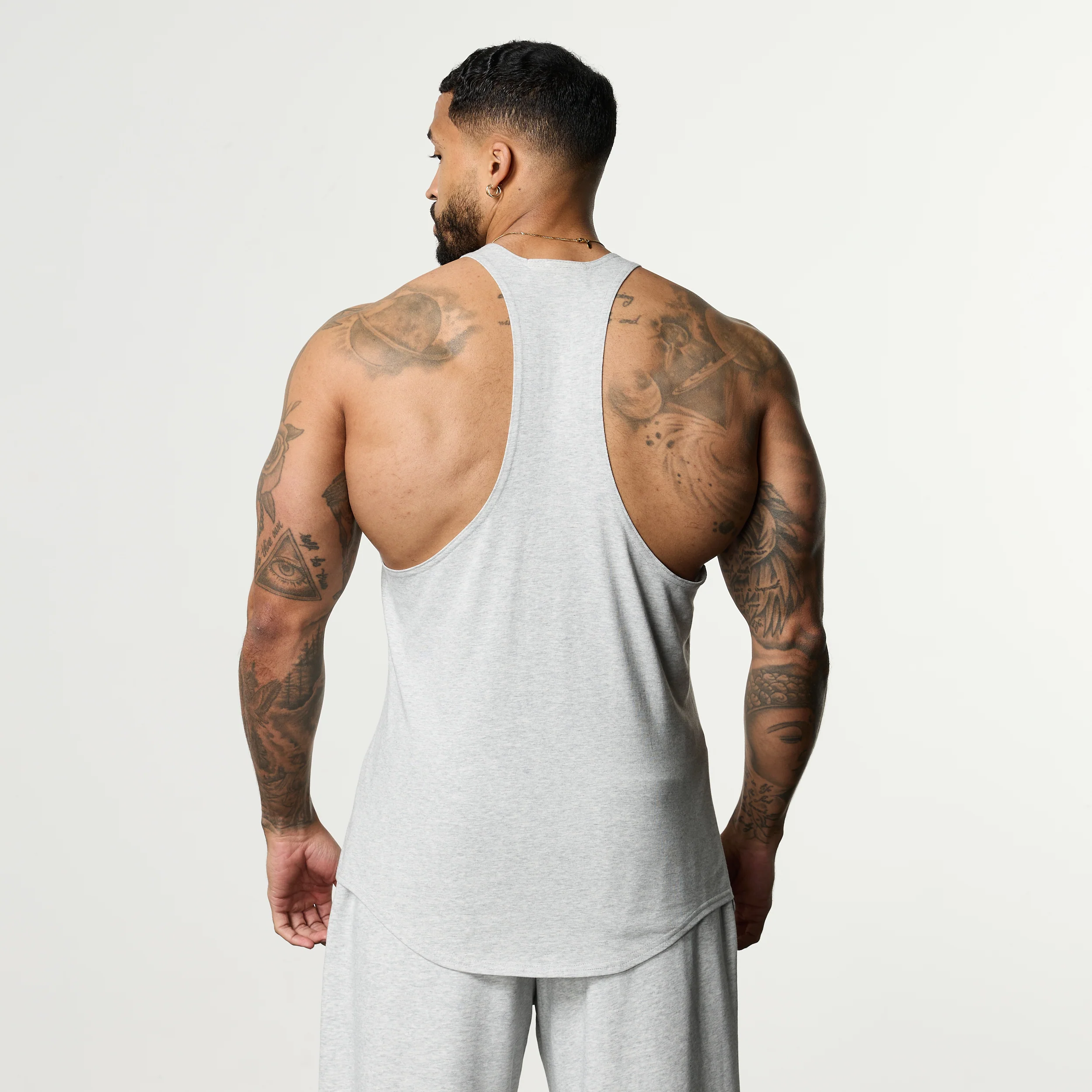 HERITAGE AND STRENGTH GREY STRINGER VEST - Image 2