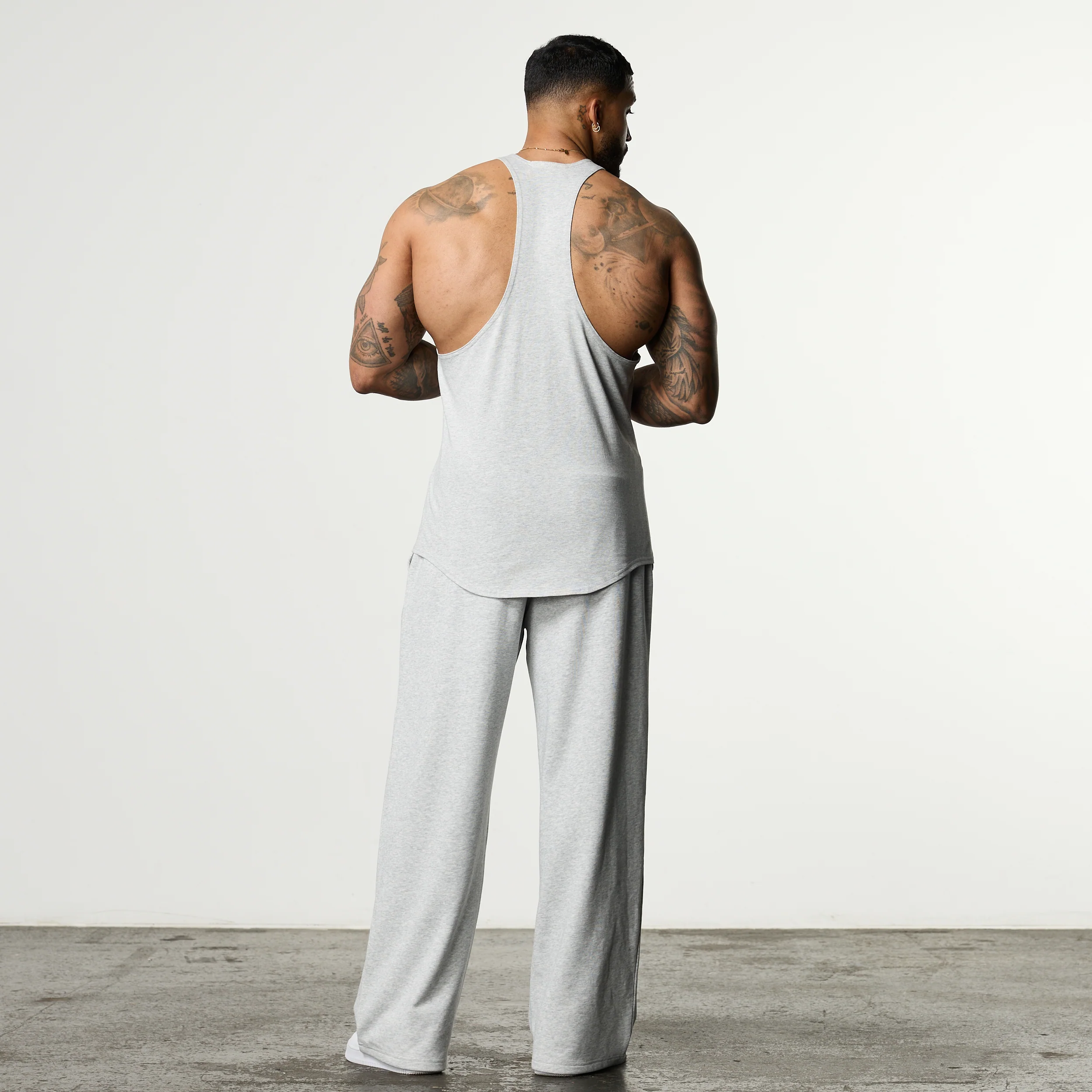 HERITAGE AND STRENGTH GREY STRINGER VEST - Image 4