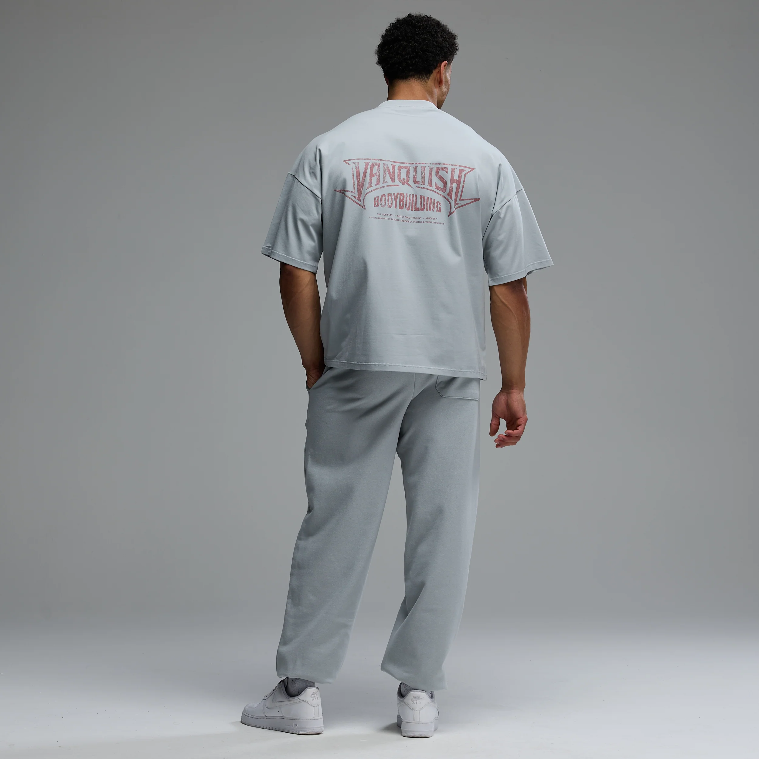 BODYBUILDING EMBLEM MIST OVERSIZED SWEATPANTS - Image 5