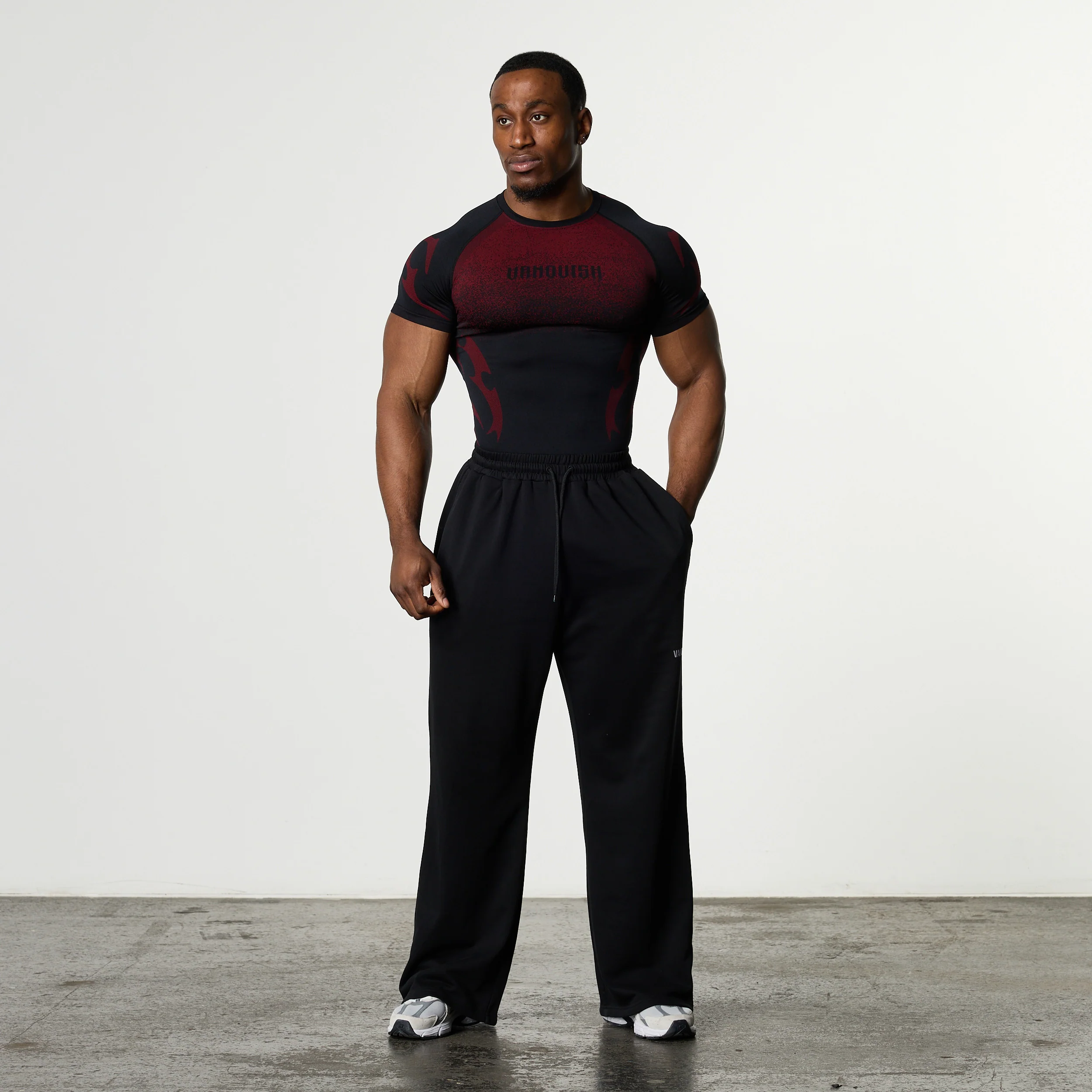 TRIBAL COMPRESSION BLACK AND RED SHORT SLEEVE T SHIRT - Image 6