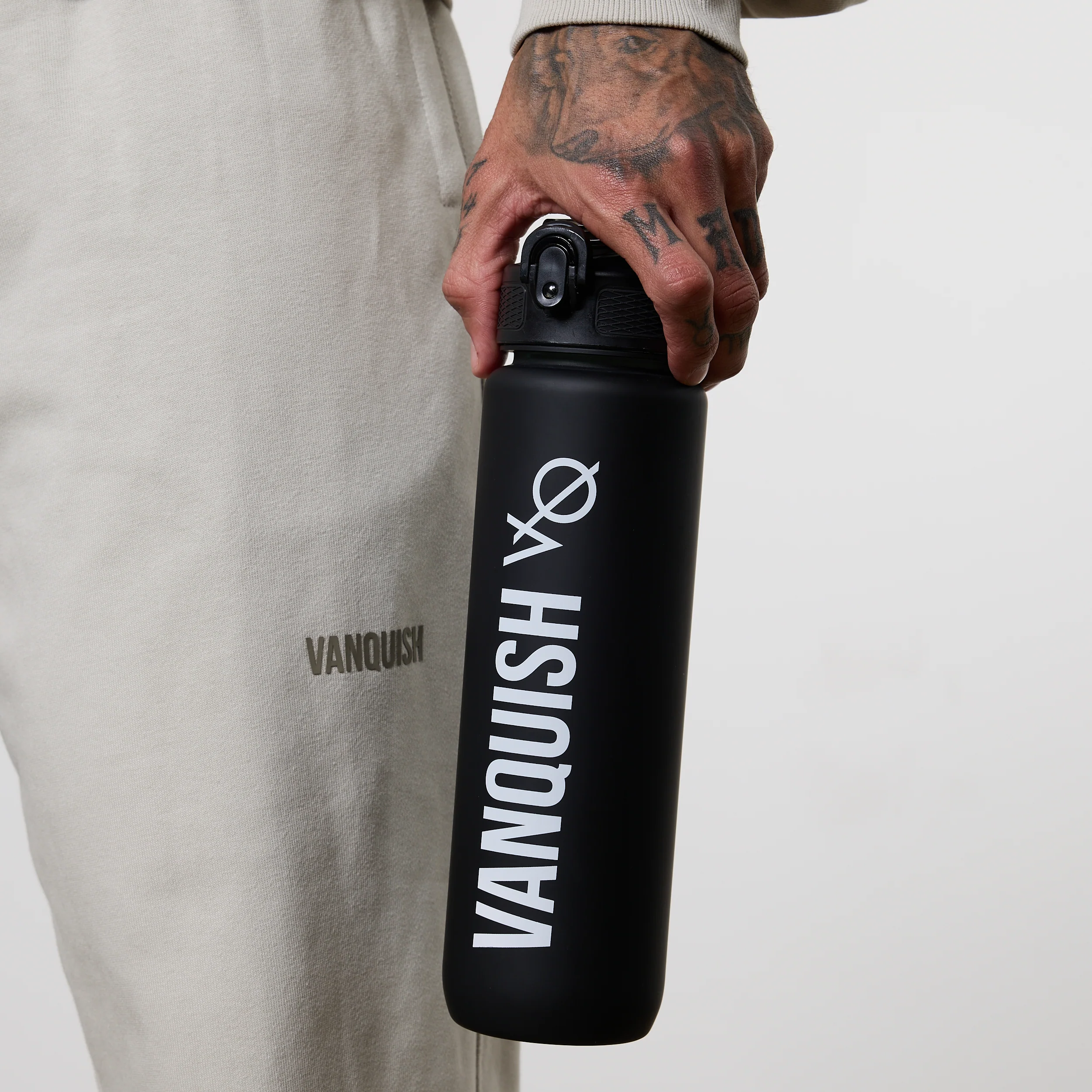 Vanquish Black Water Bottle - Image 2