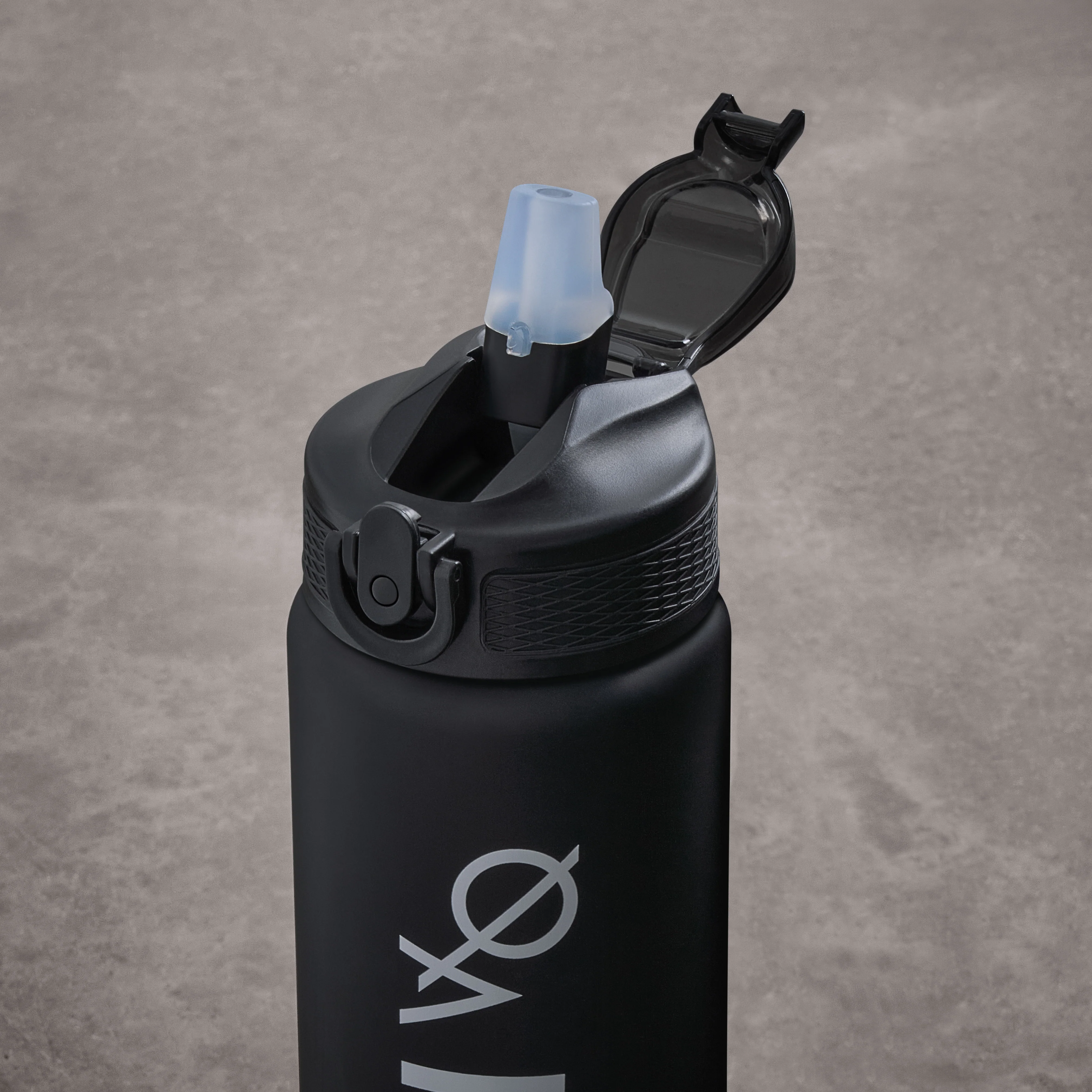 Vanquish Black Water Bottle - Image 3