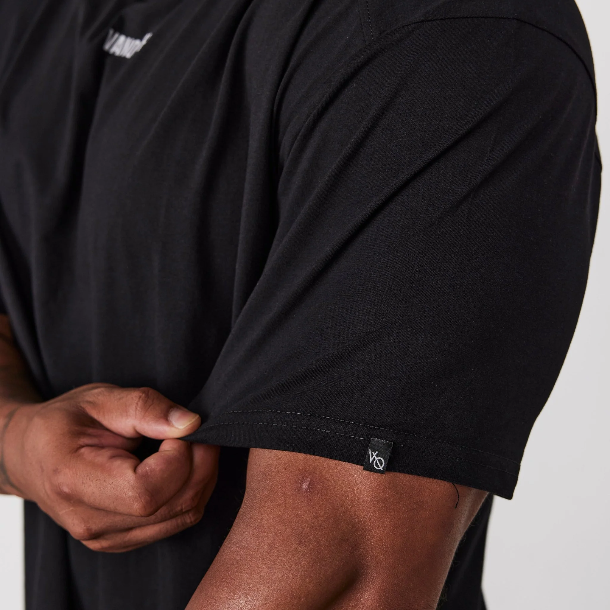 Vanquish Essential Black Oversized T Shirt - Image 4