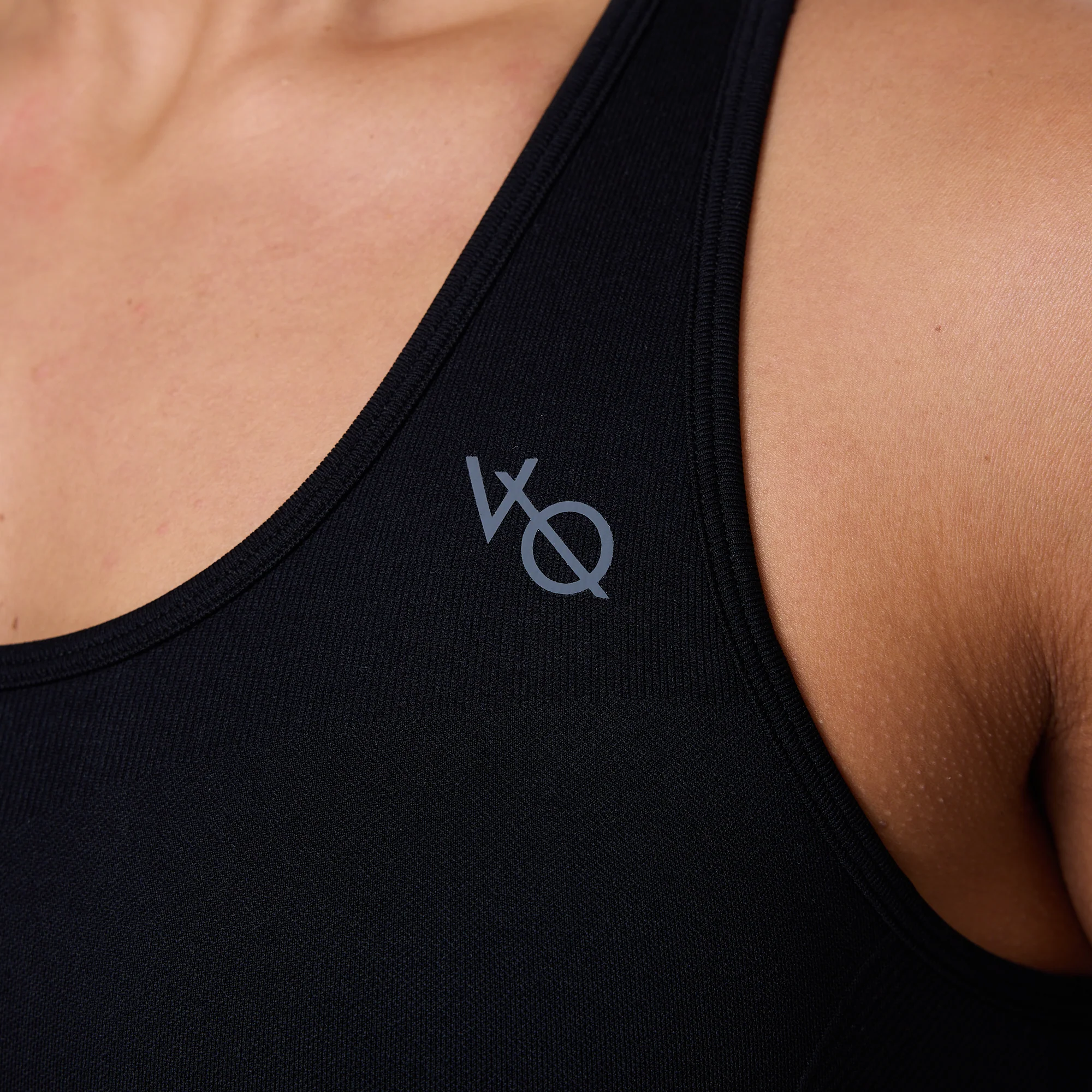 Vanquish Elevate Seamless Black Support Bra - Image 5