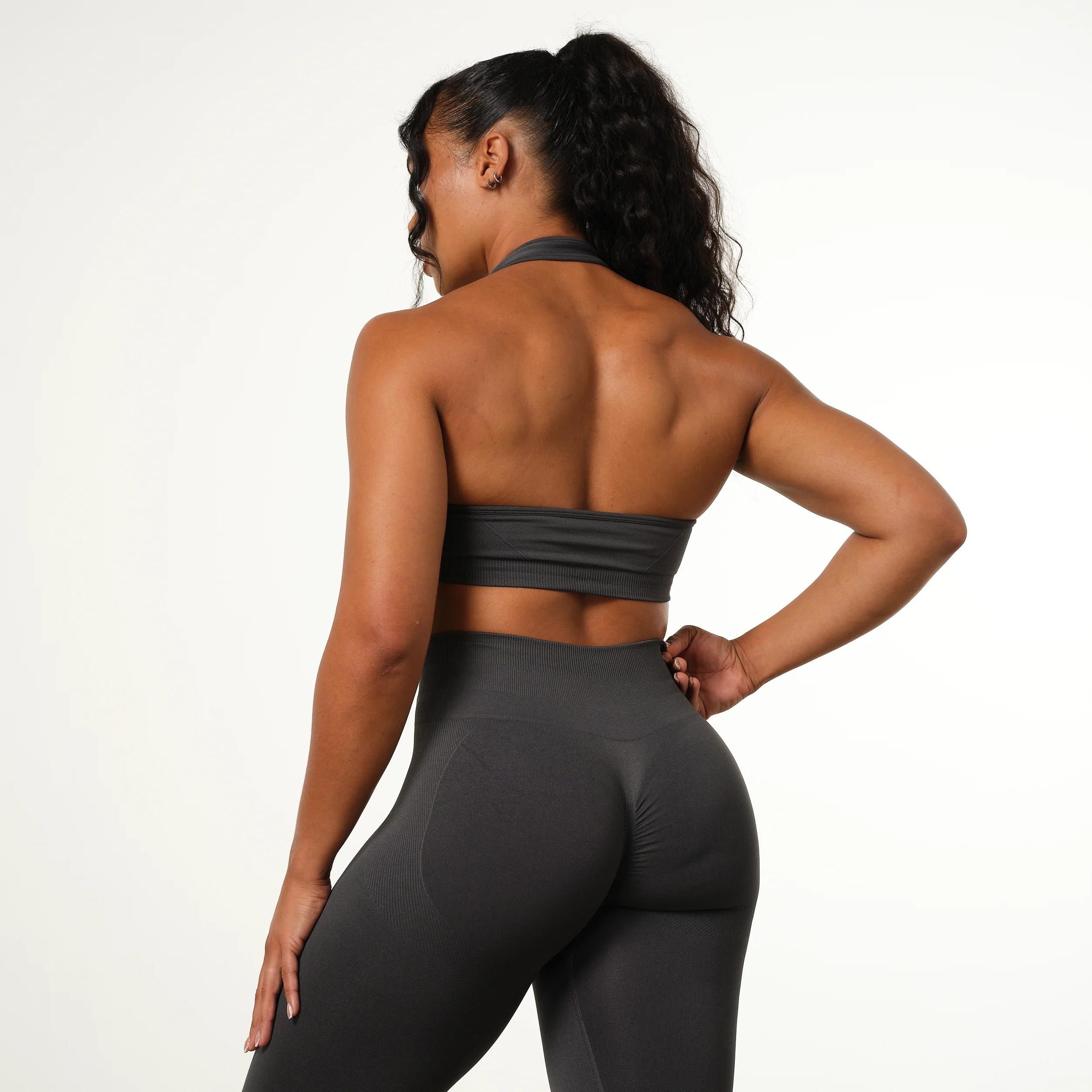 Vanquish Elevate Seamless Charcoal Halter Neck Bra - Image 4