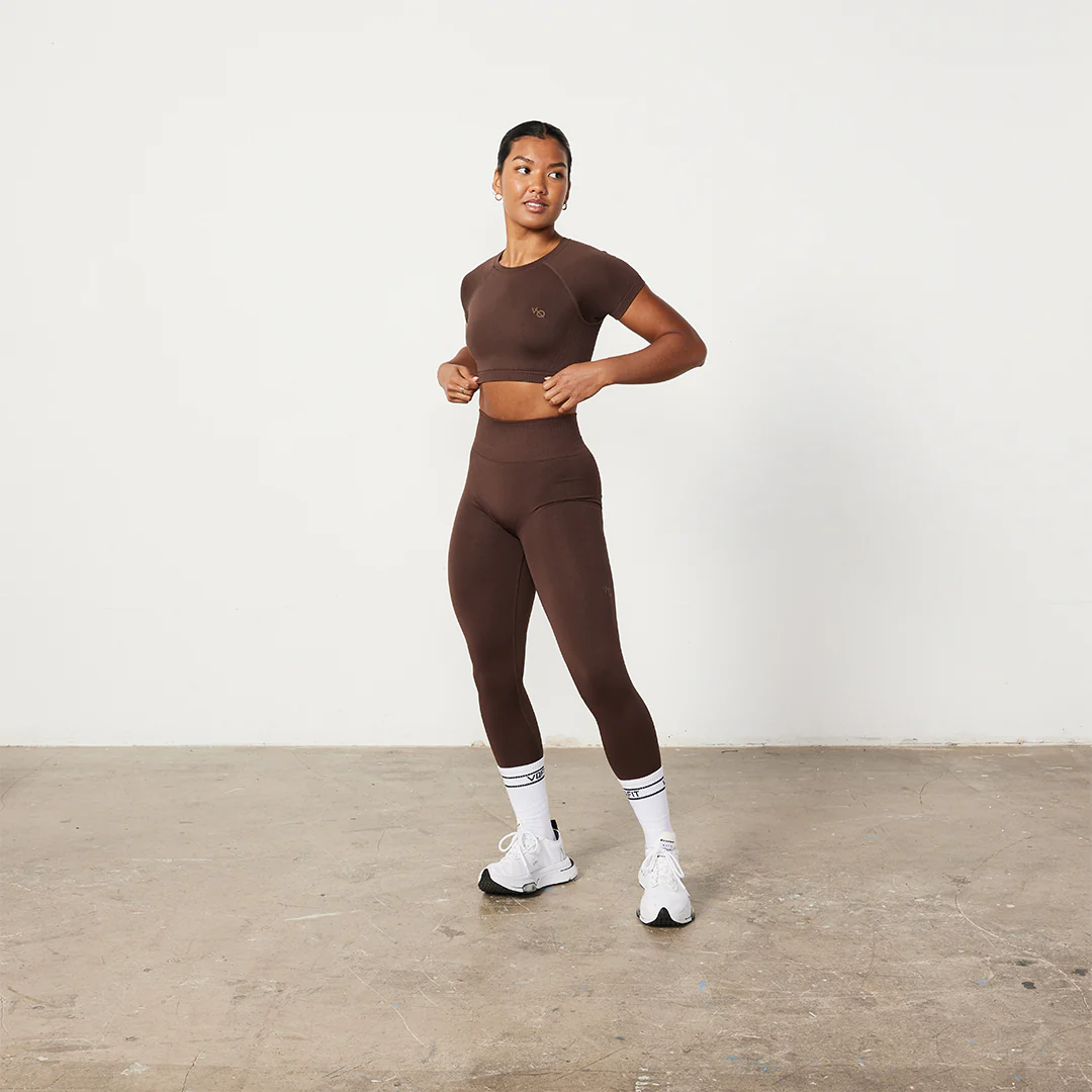 Vanquish Elevate Seamless Coffee Brown Cap Sleeve Cropped T Shirt - Image 5