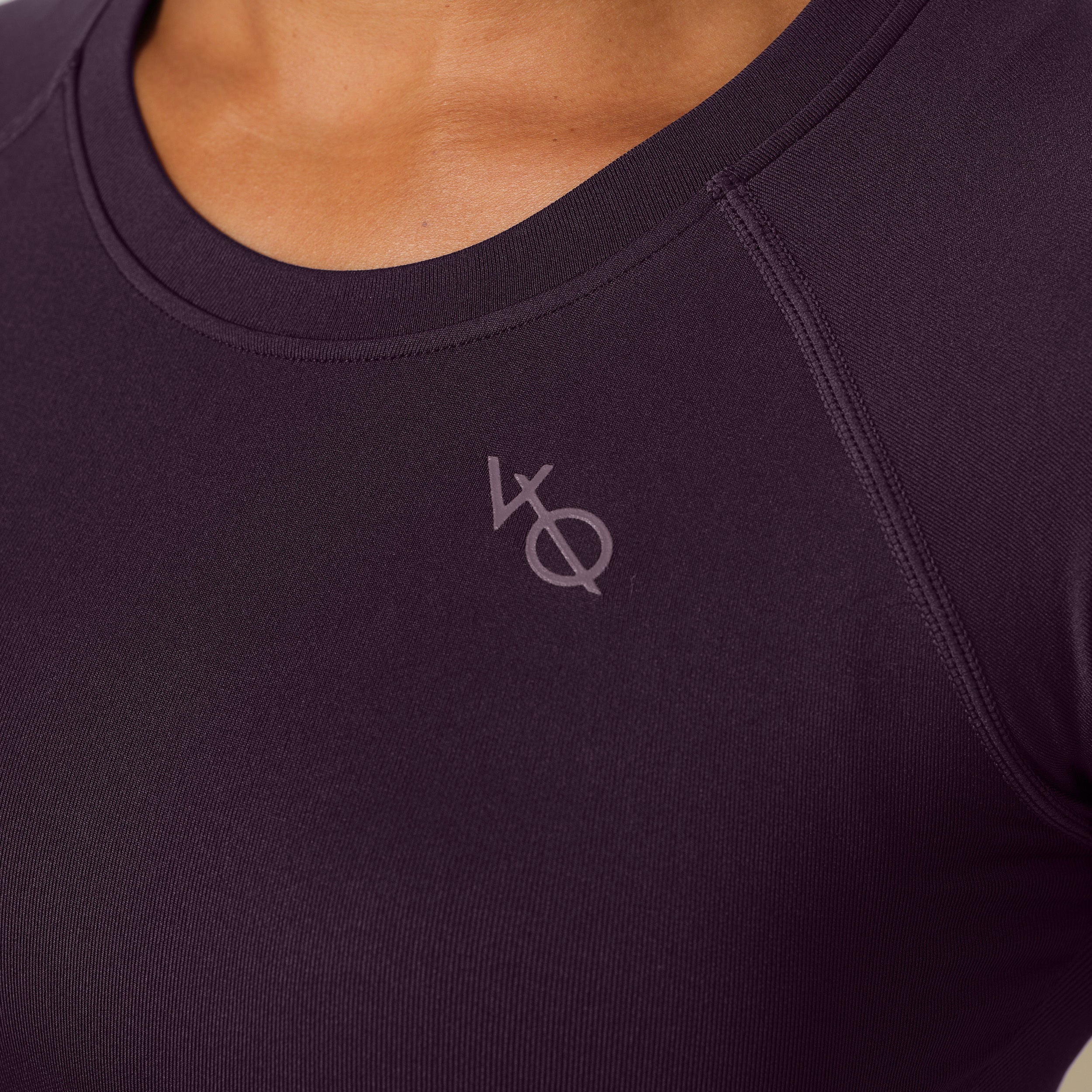 Vanquish Elevate Seamless Plum Midi Cap Sleeve T Shirt - Image 5