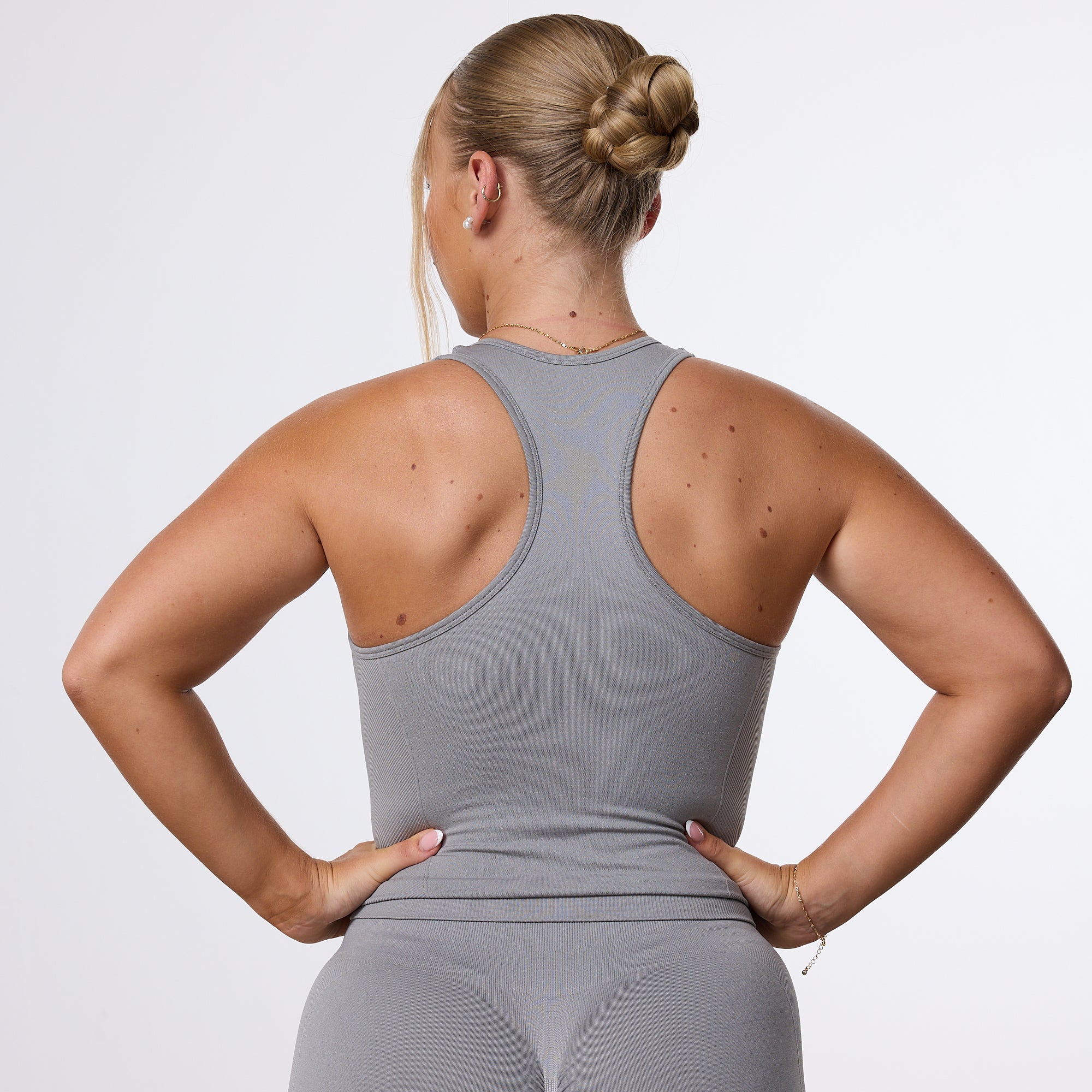 Vanquish Elevate Seamless Smoke Grey Racer Back Midi Tank Top - Image 4
