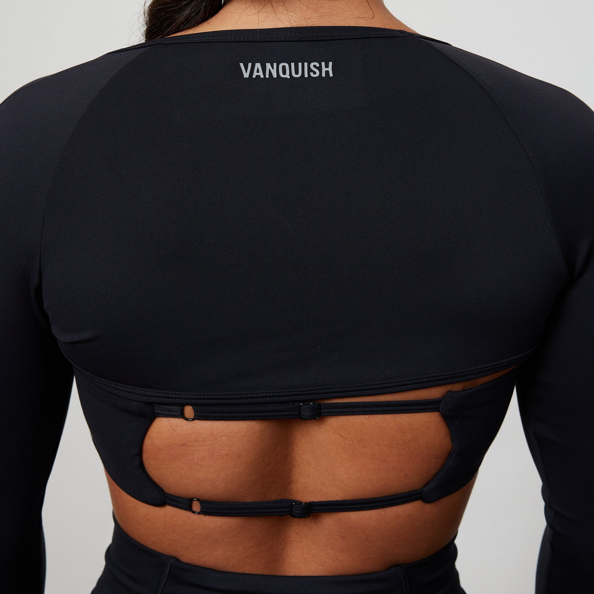 Vanquish Enhance Black Long Sleeve Shrug - Image 5