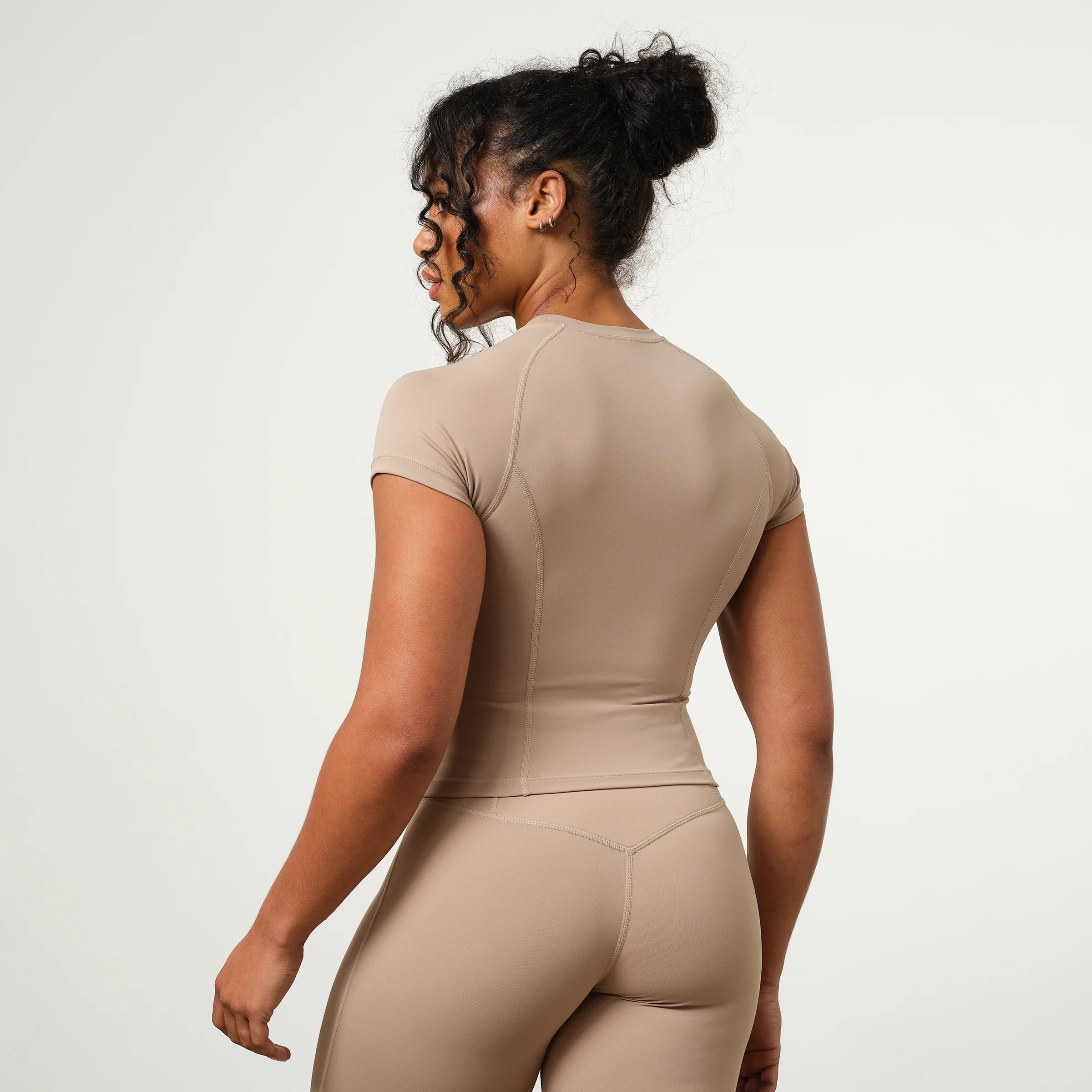 VANQUISH ENHANCE LATTE MIDI CAP SLEEVE T SHIRT - Image 5