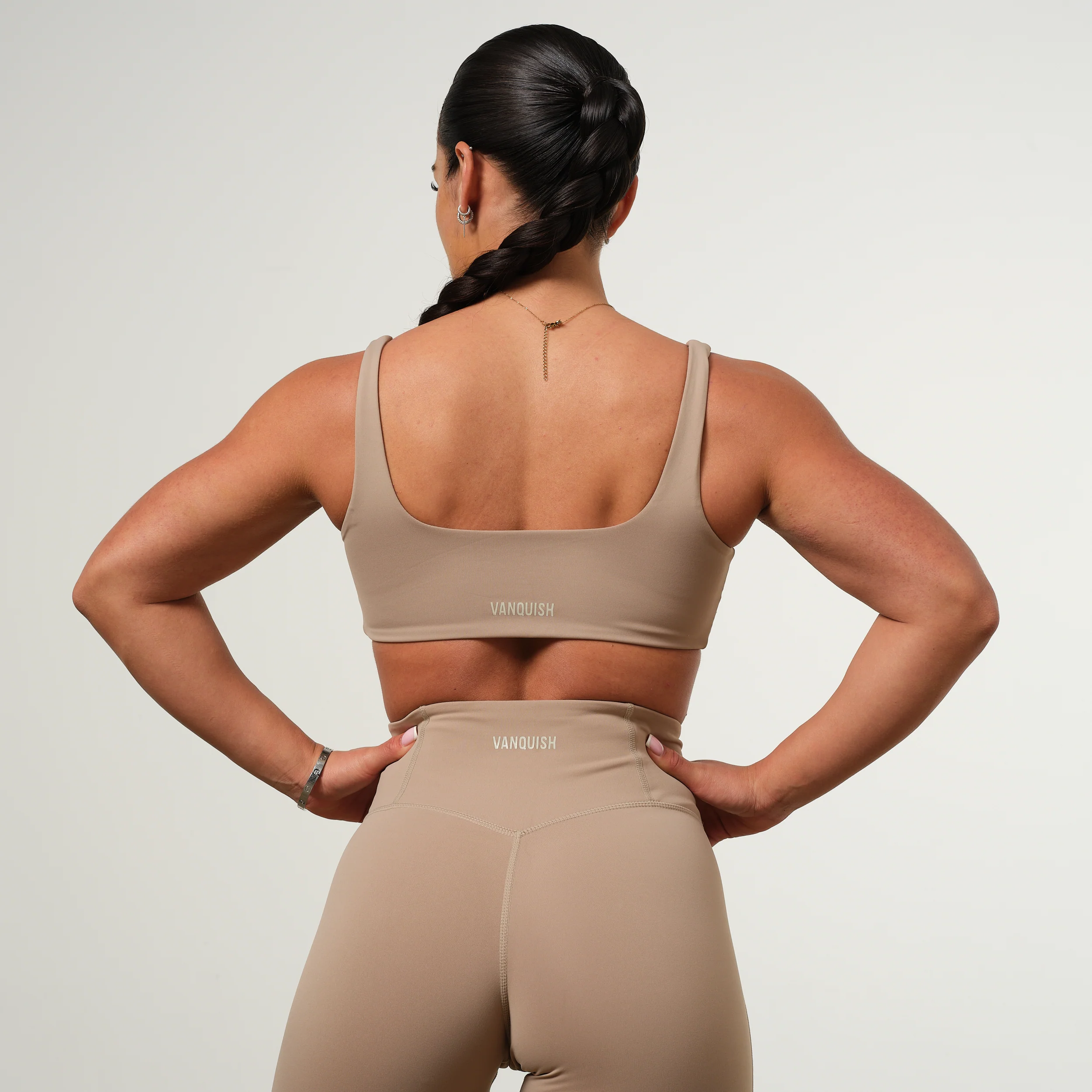 VANQUISH ENHANCE LATTE TWIST FRONT BRA - Image 5