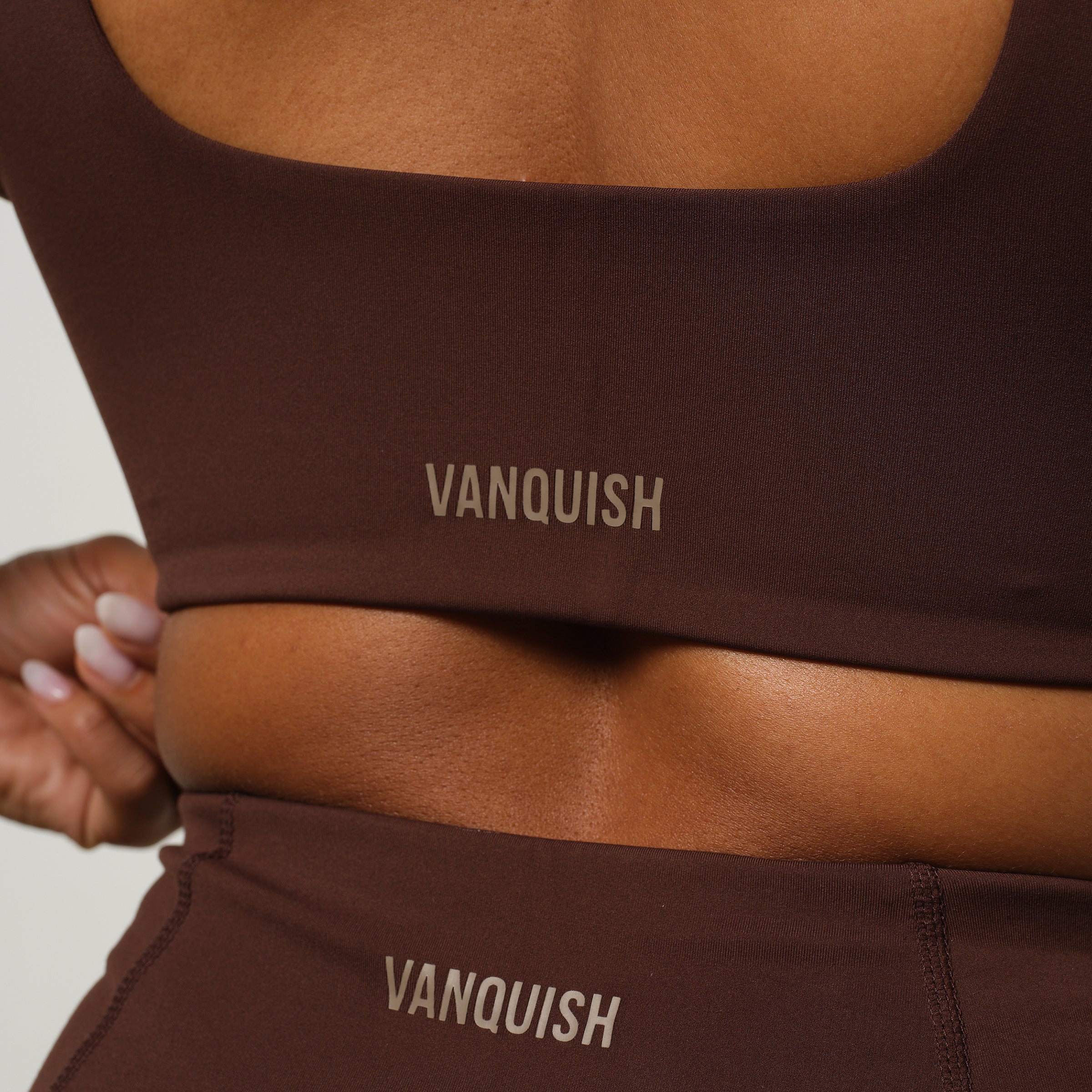 VANQUISH ENHANCE COFFEE BROWN TWIST FRONT BRA - Image 3