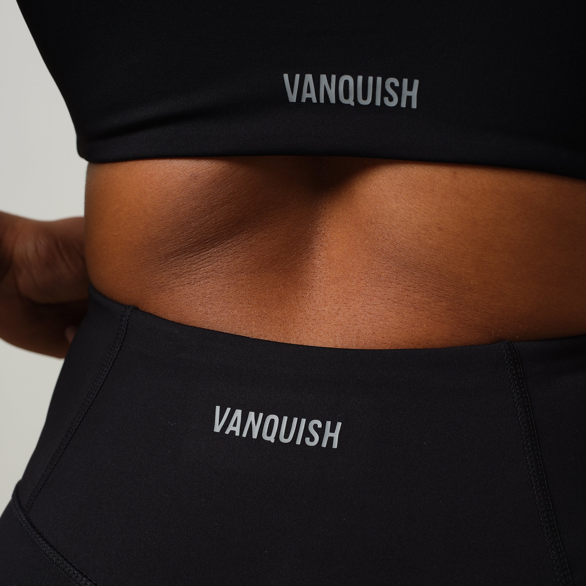 VANQUISH ENHANCE PETITE BLACK HIGH-WAIST LEGGING - Image 5