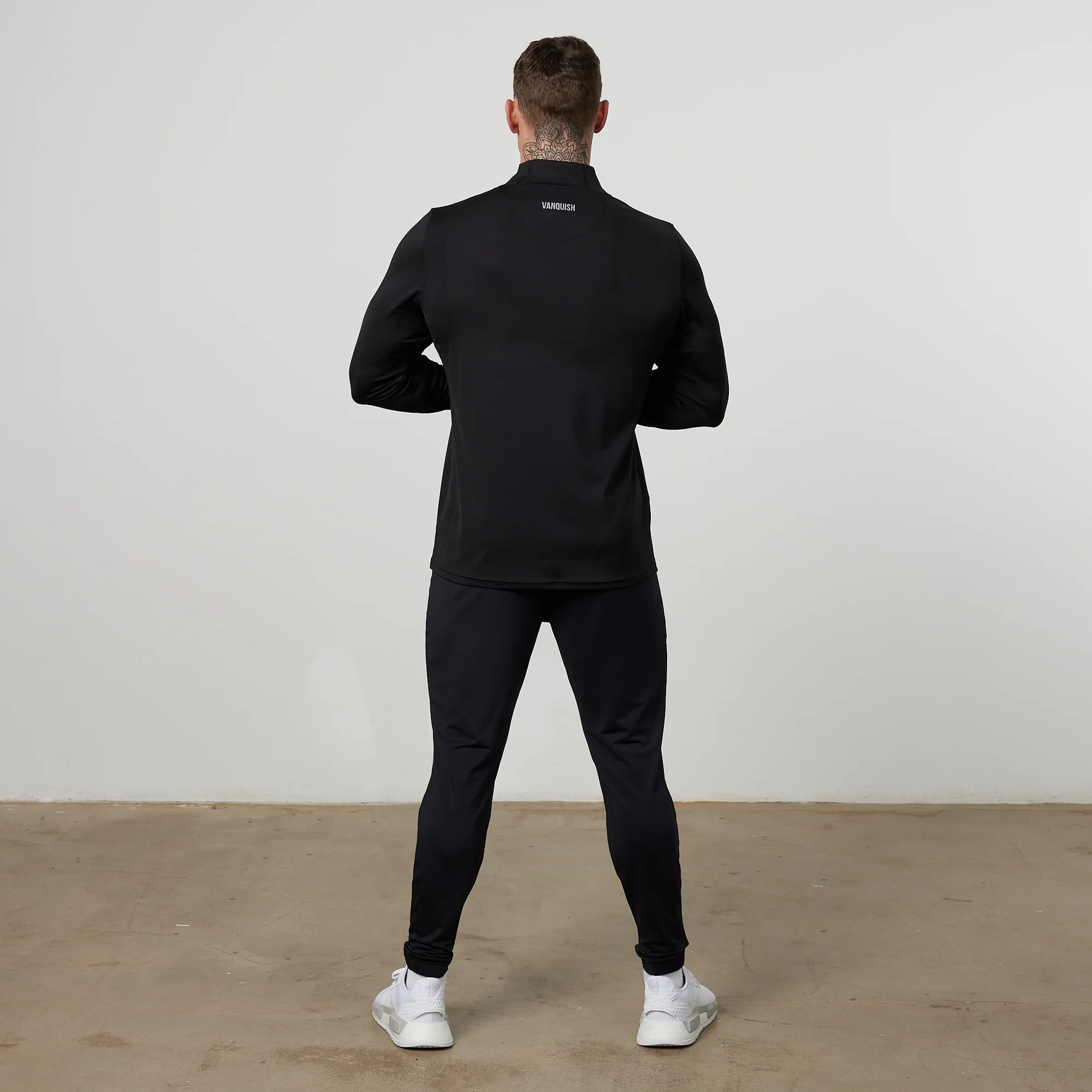 Vanquish Essential Black Performance 1/4 Zip Top - Image 3