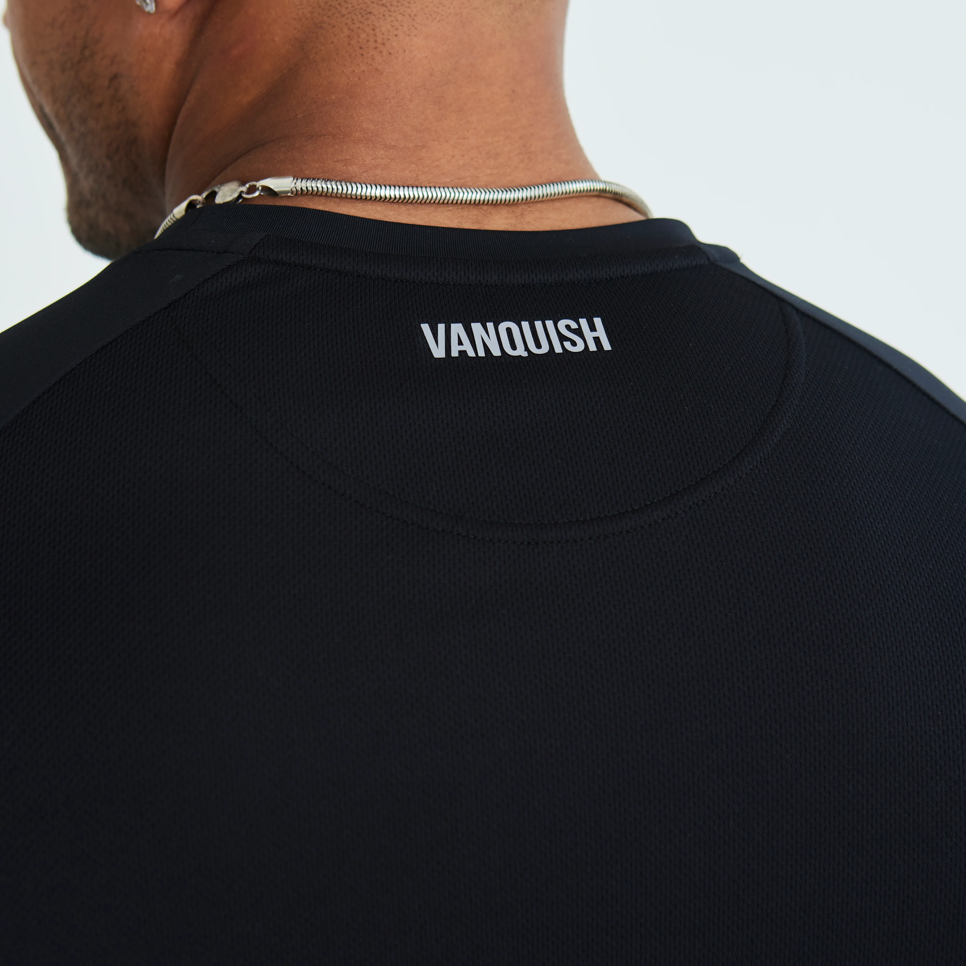 Vanquish Essential Black Performance Short Sleeve T Shirt - Image 4