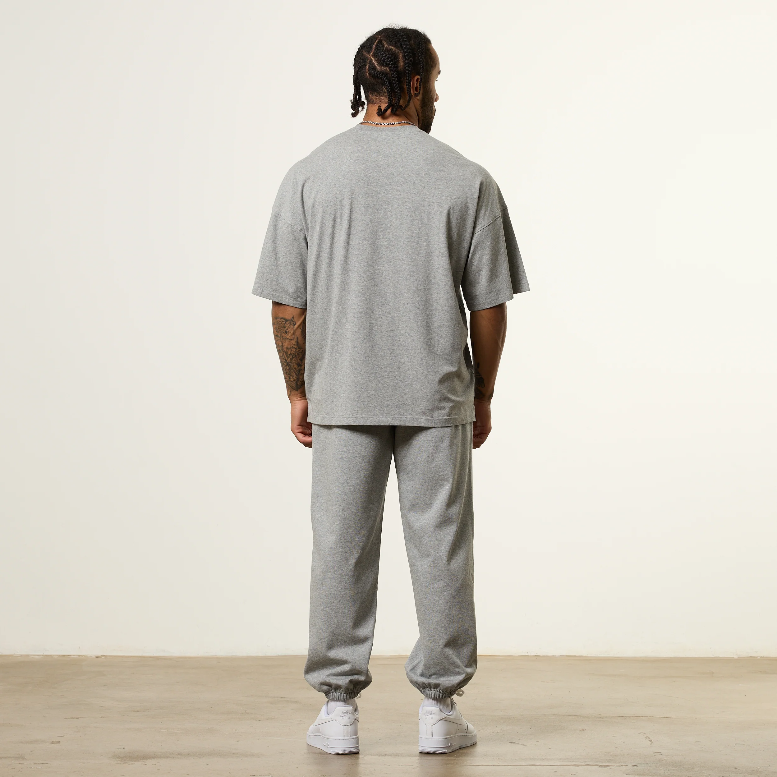 Vanquish Essential Grey Melange Oversized Sweatpants - Image 6