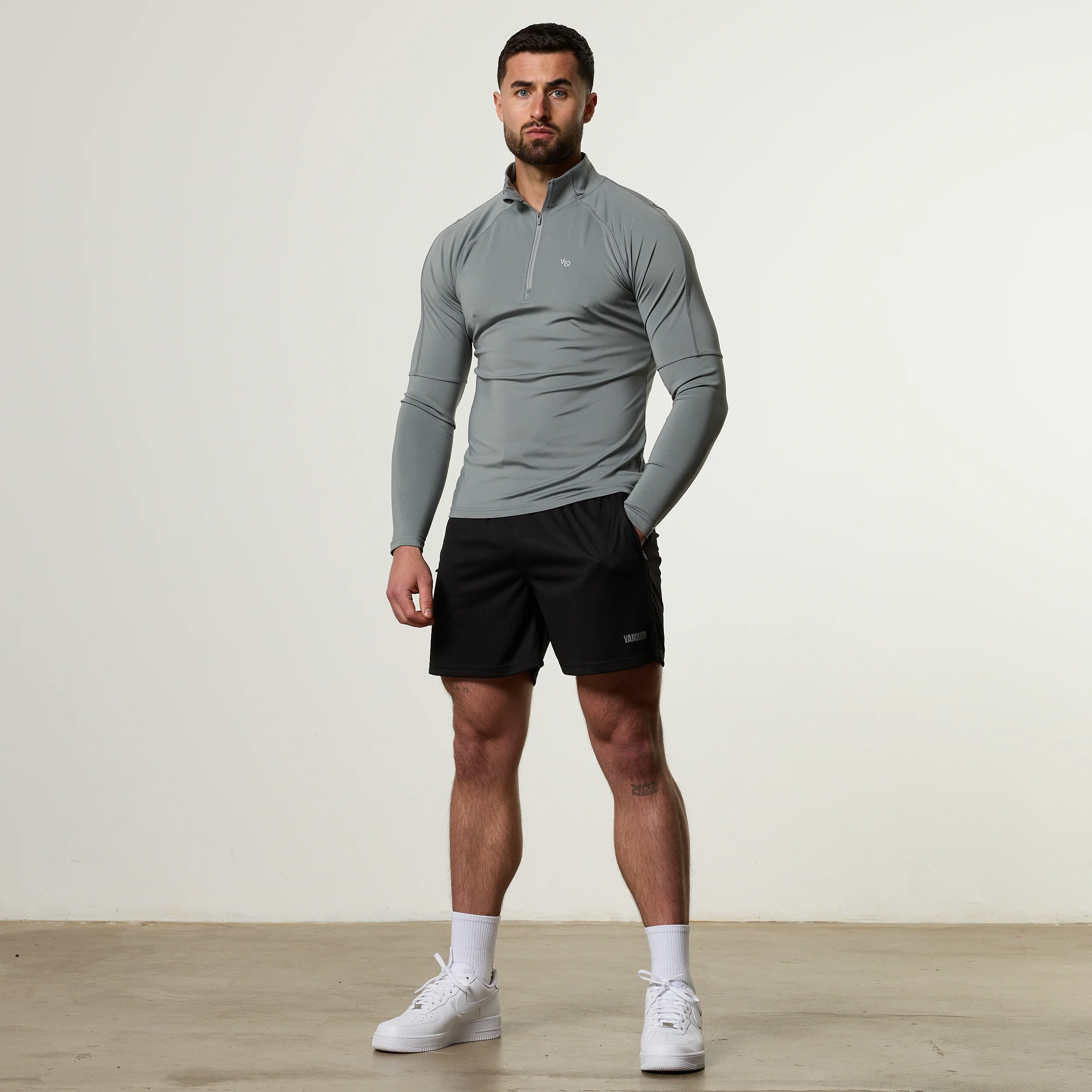 Vanquish Essential V2 Performance Steel Grey 1/4 Zip Top - Image 3