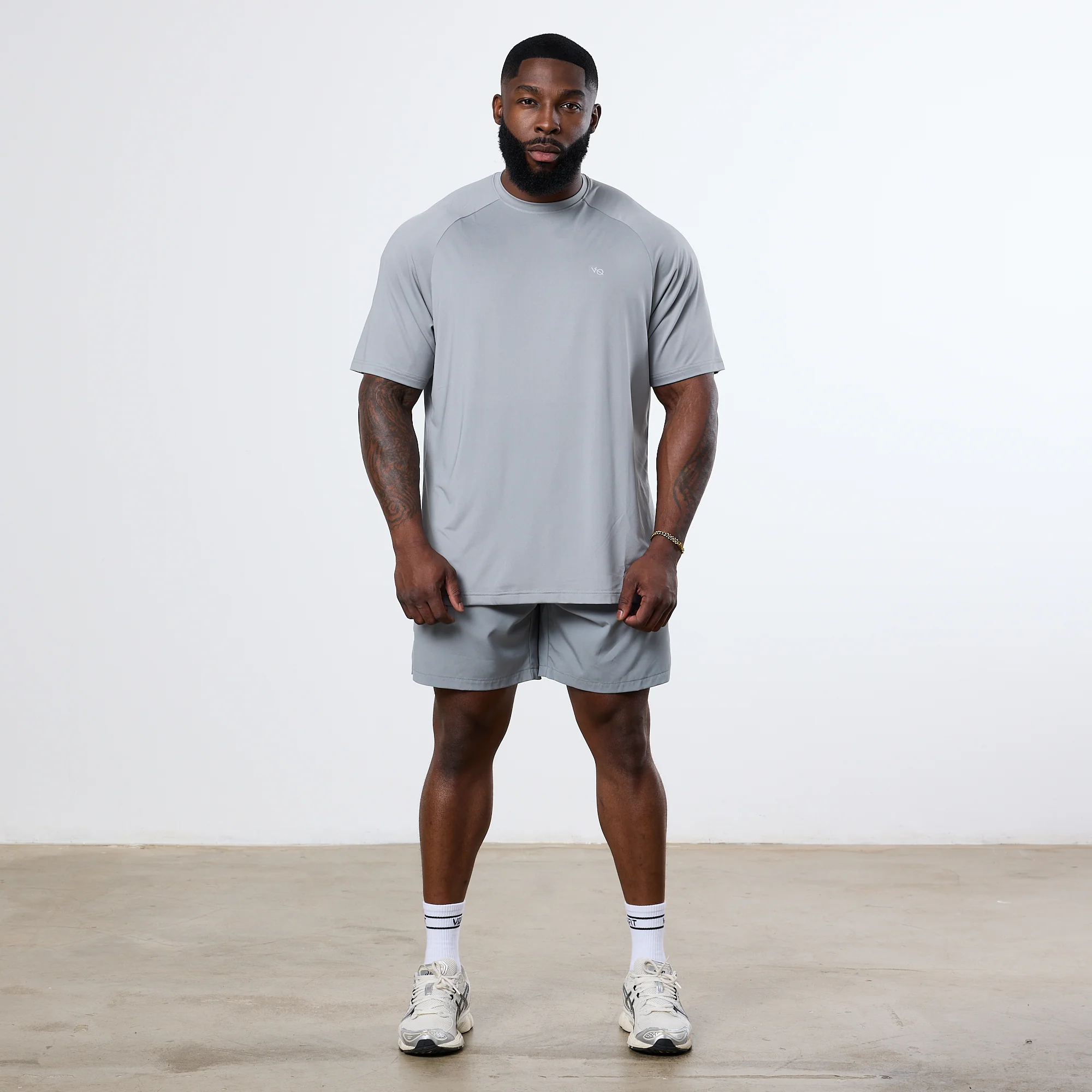 Vanquish Essential Steel Grey Performance Oversized T Shirt - Image 2