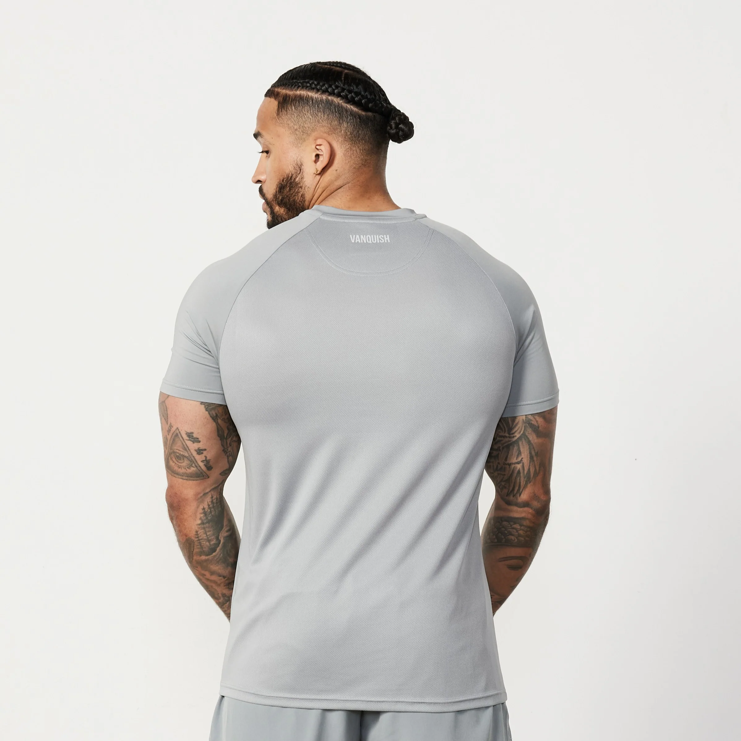 Vanquish Essential Steel Grey Performance Short Sleeve T Shirt - Image 4