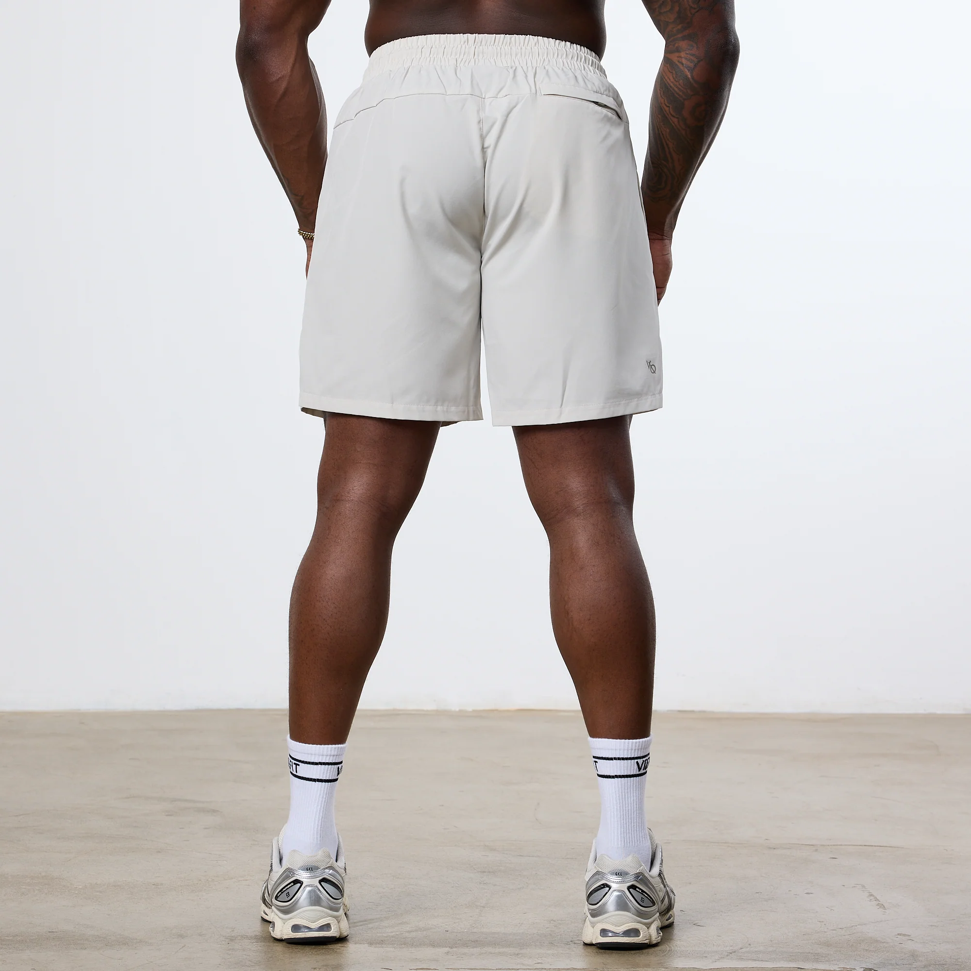 Vanquish Essential Stone 7" Performance Shorts - Image 3