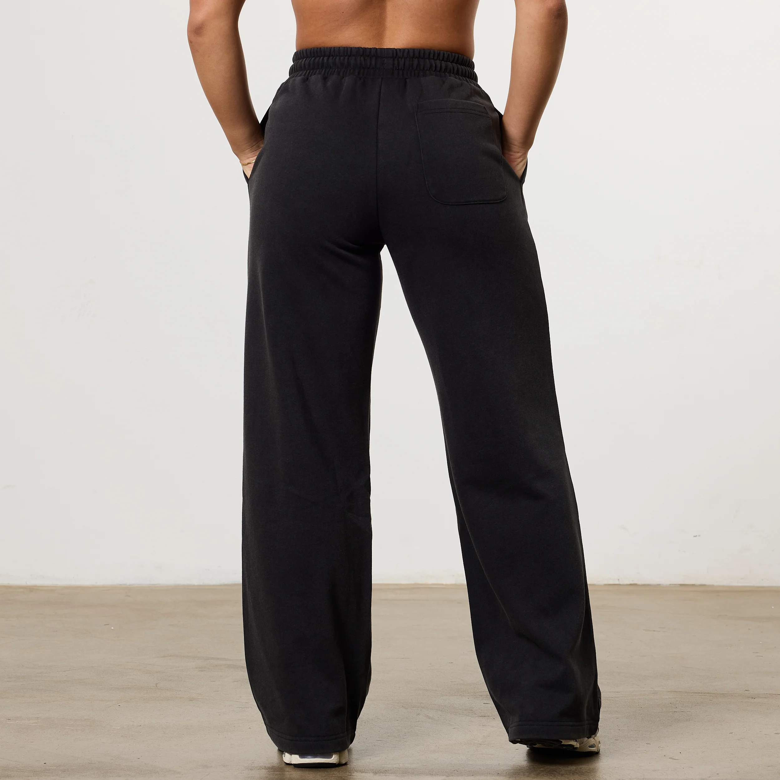 Vanquish Womens Washed Black Wide Leg Sweatpants - Image 5