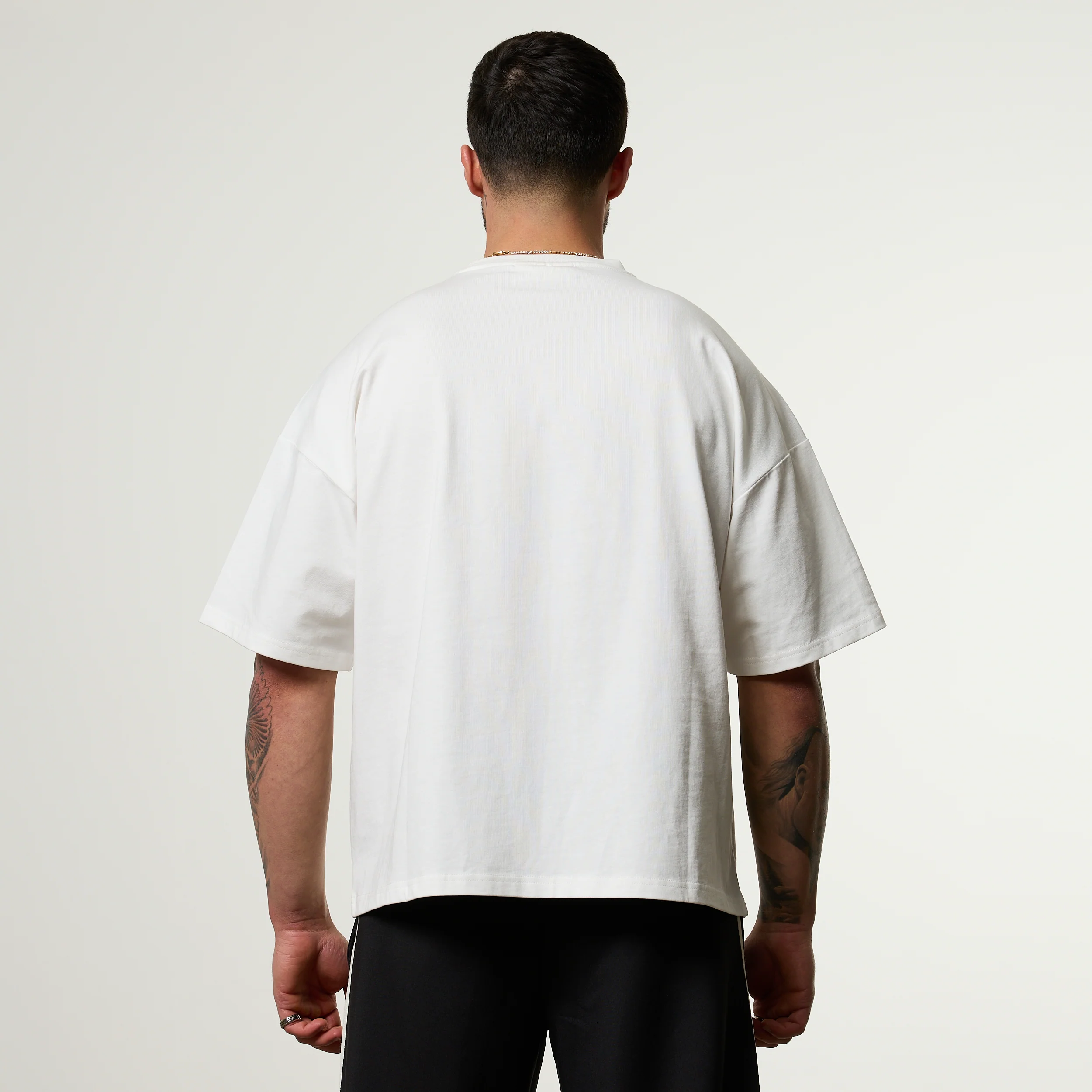 Vanquish Off Season White Oversized Boxy Pocket T Shirt - Image 5