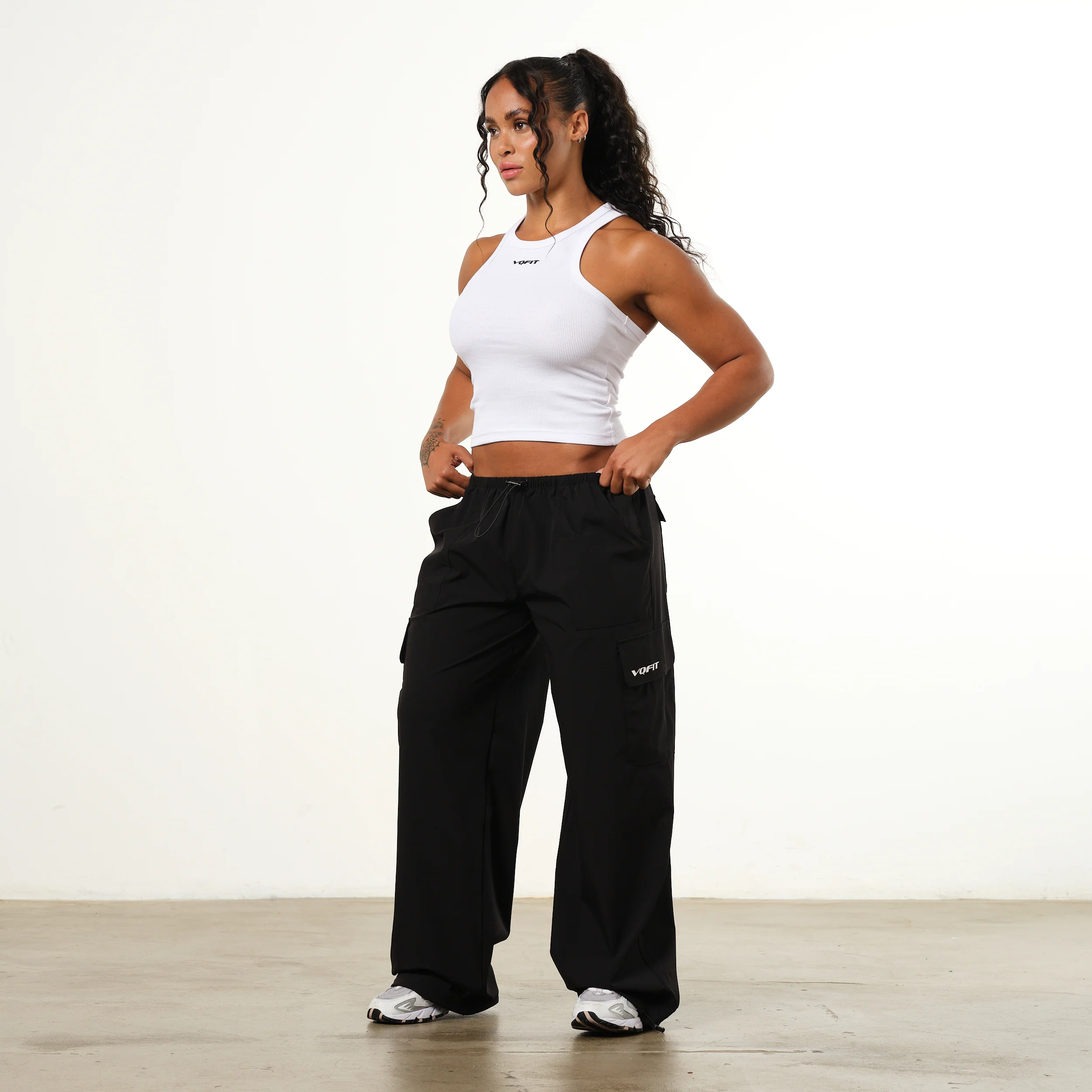 Vanquish Racer White Ribbed Vest - Image 2