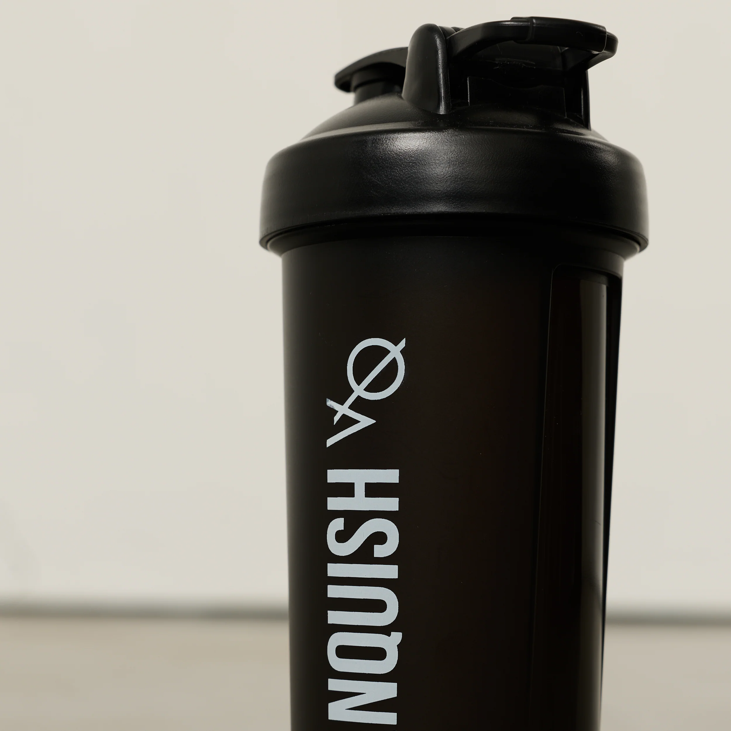 Vanquish Shaker Bottle - Image 4