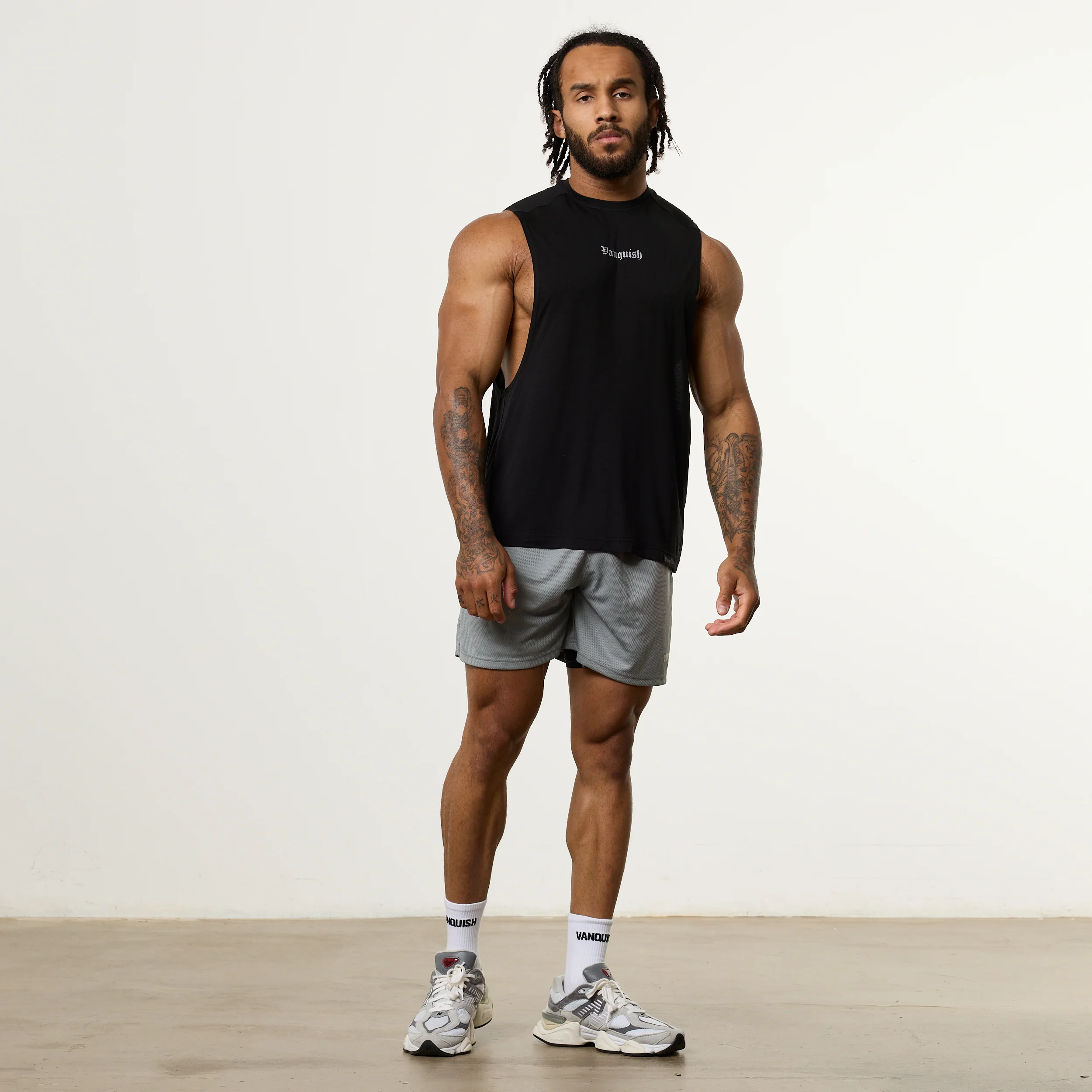 Vanquish Ultra Soft Black Oversized Sleeveless T Shirt - Image 4