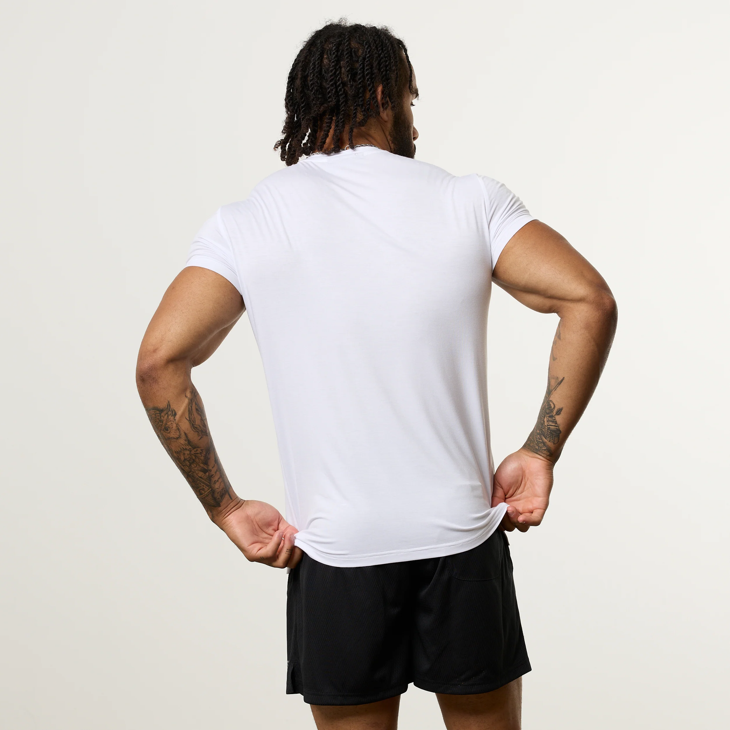 Vanquish Ultra Soft White Slim Fit T Shirt - Image 2