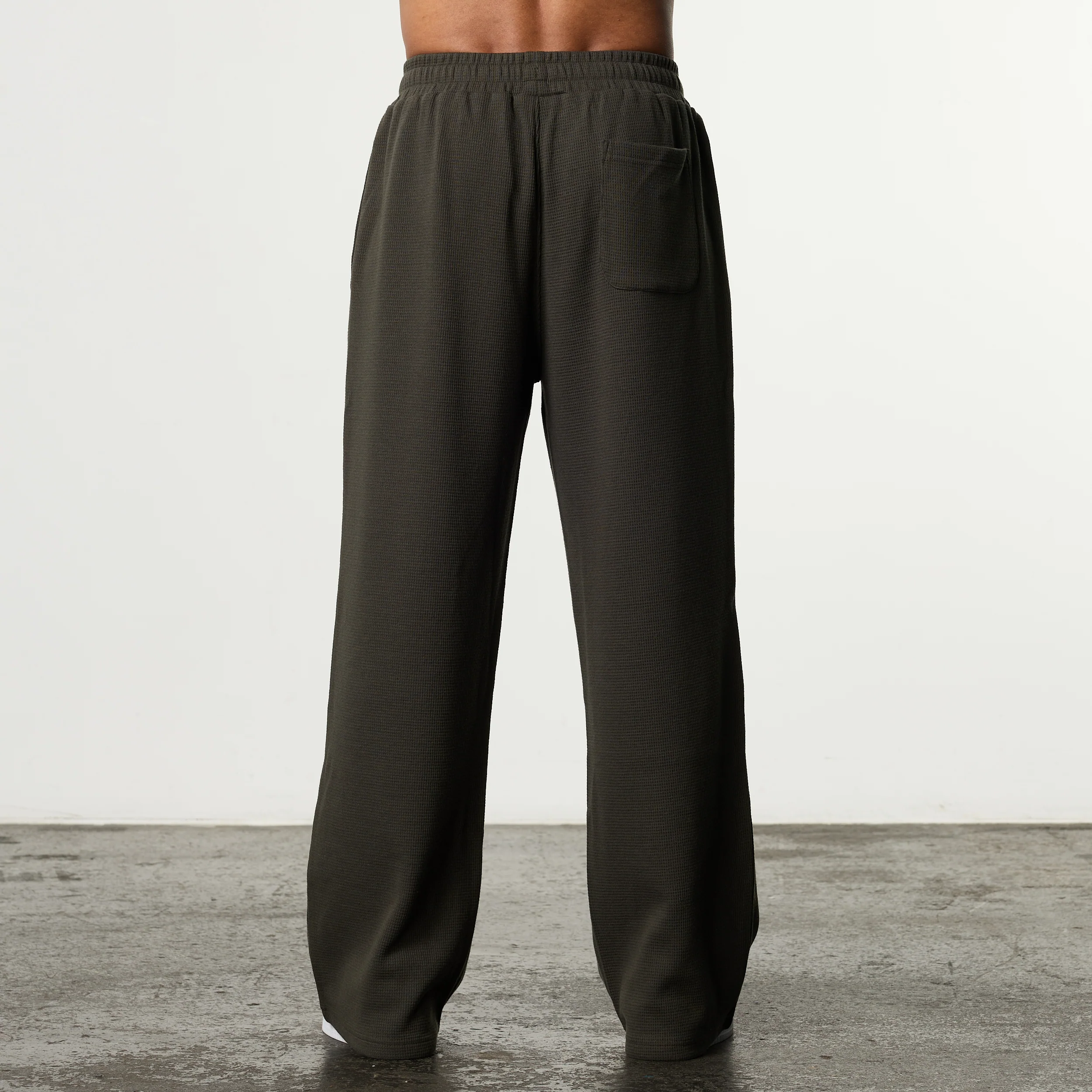 WAFFLE DARK KHAKI STRAIGHT LEG SWEATPANTS - Image 2