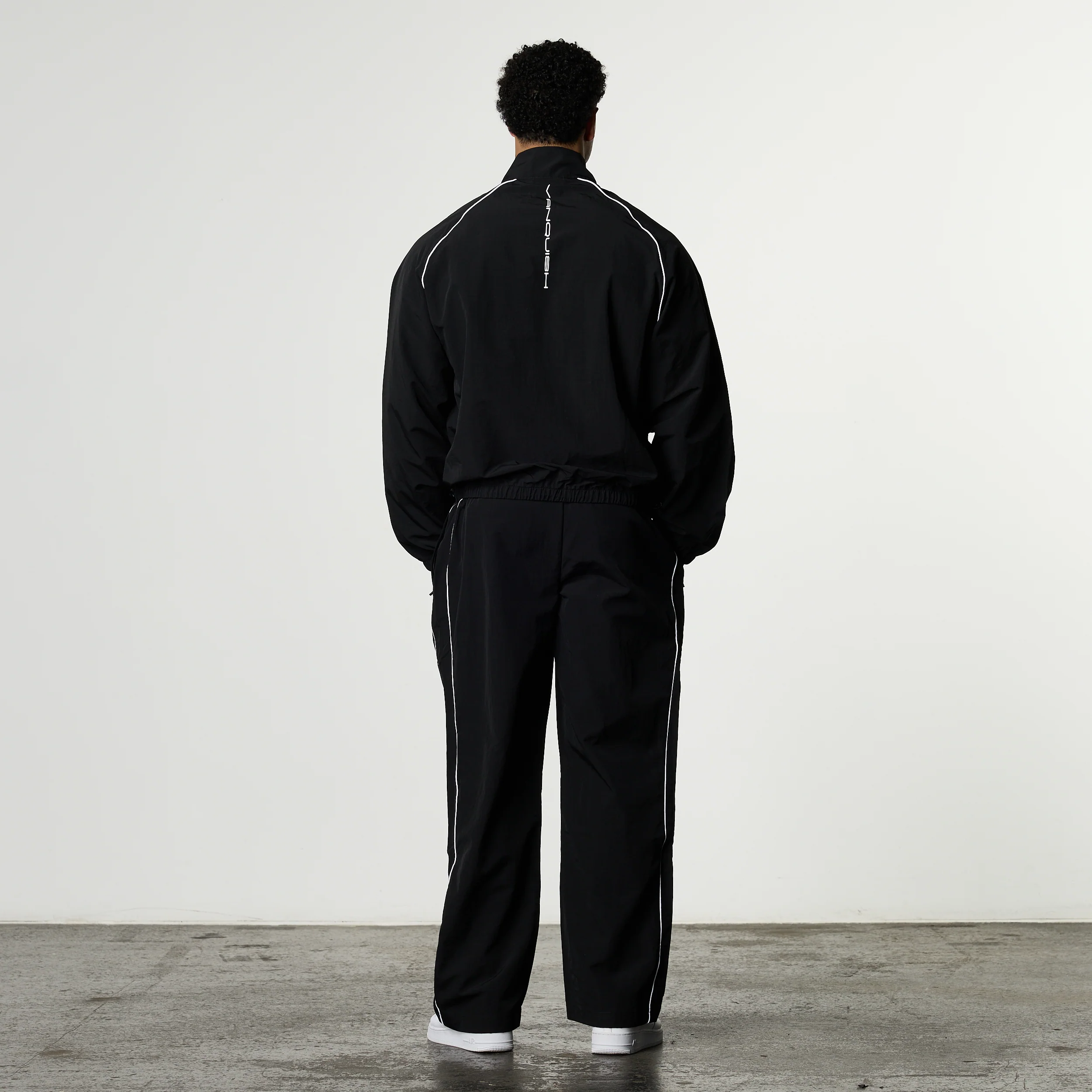 NYLON BLACK TRACK JACKET - Image 8